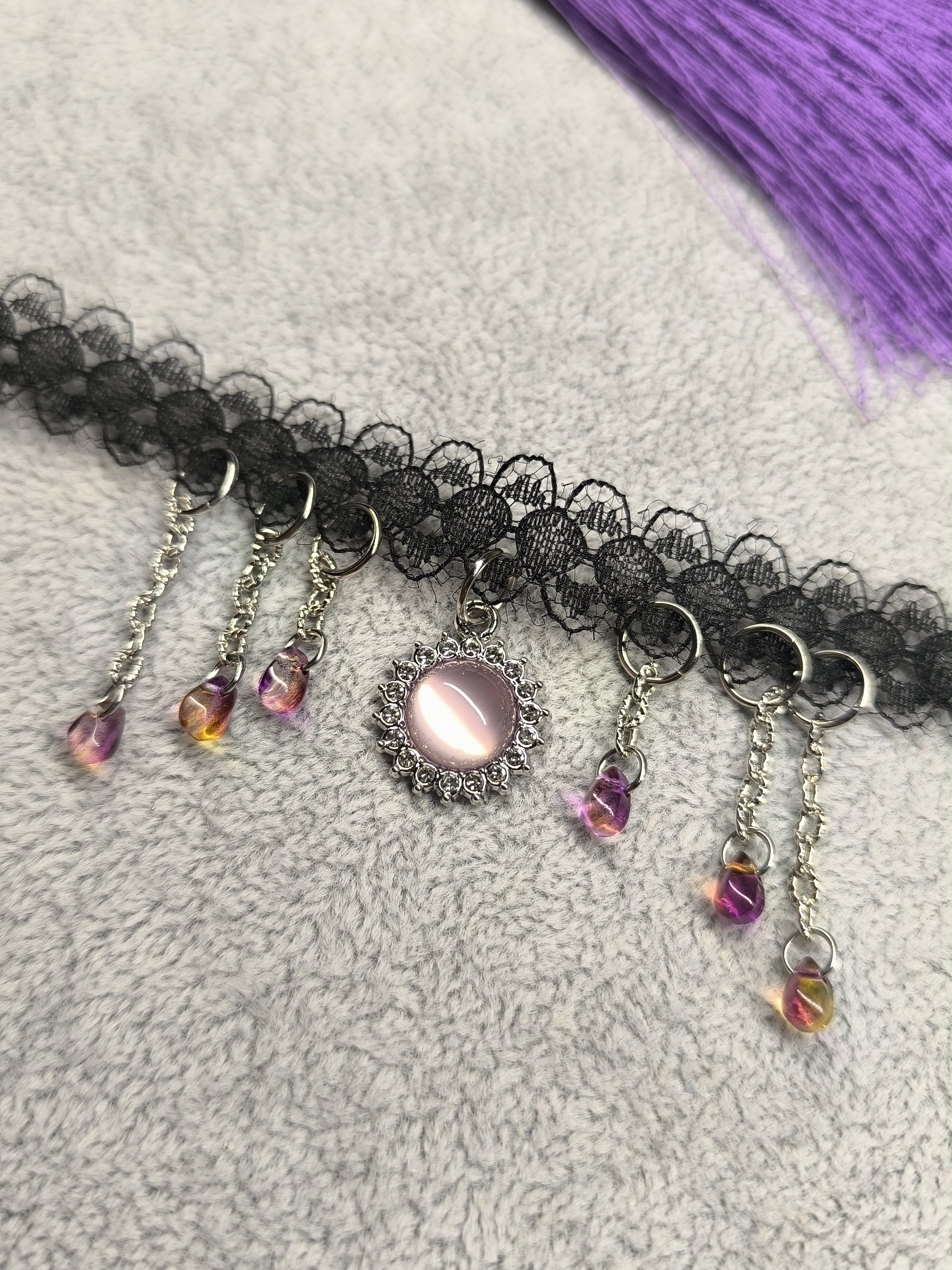 Чокер фиолетовый солнце