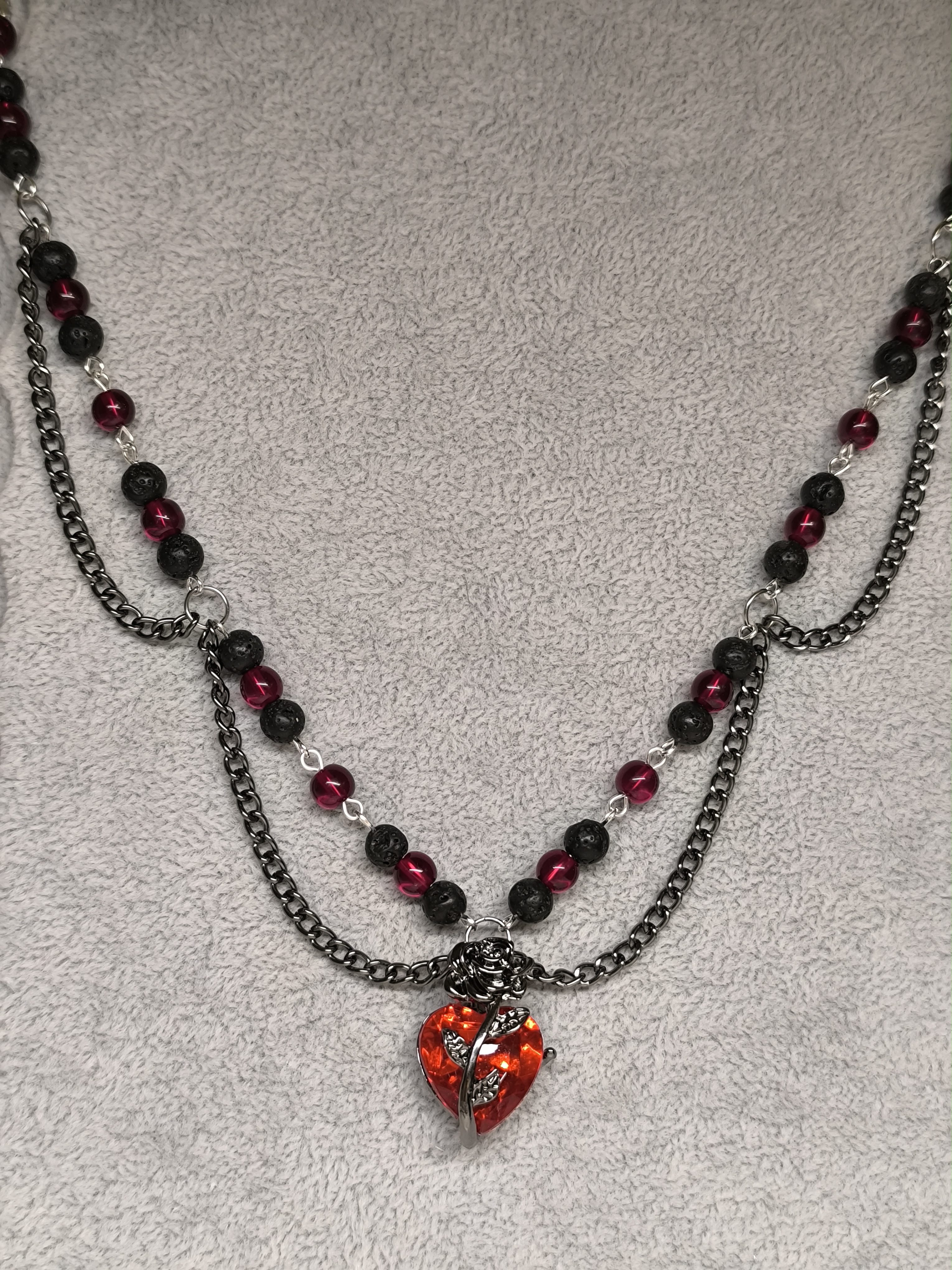 Ожерелье лава