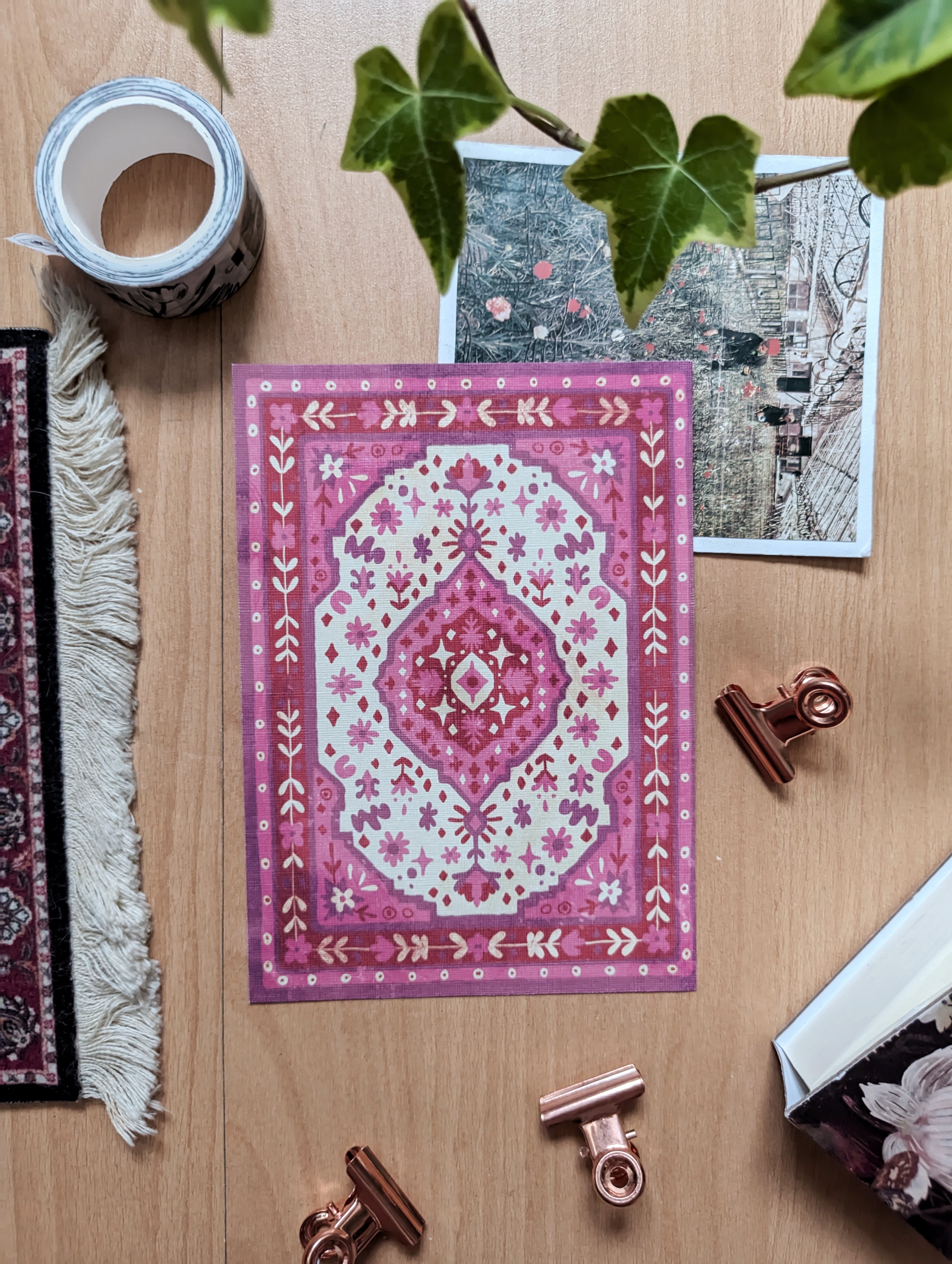 Открытка “Ковёр розовый” А6