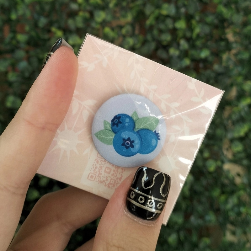 Значок 25мм Черника