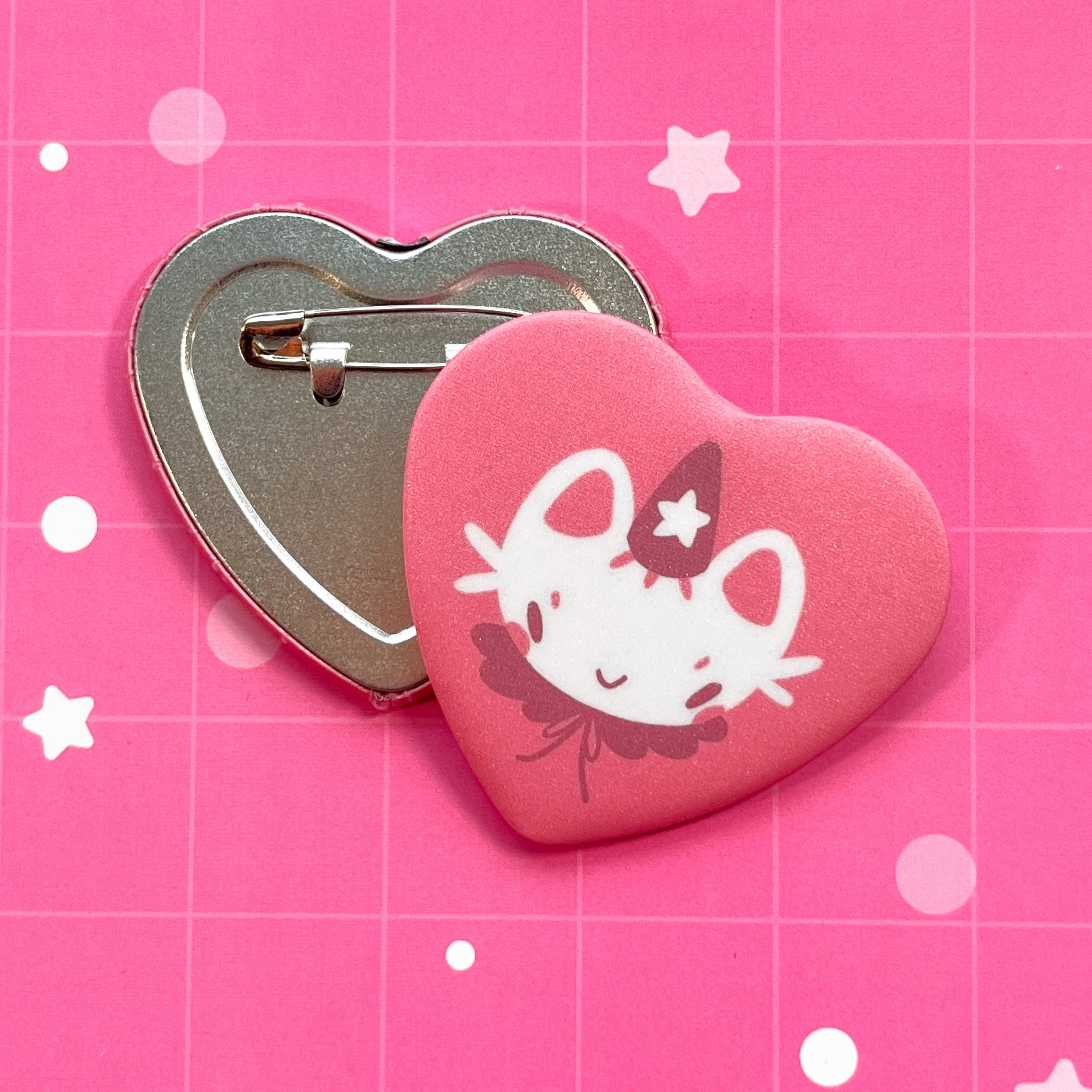 Значок-сердце Кошечка-волшебница