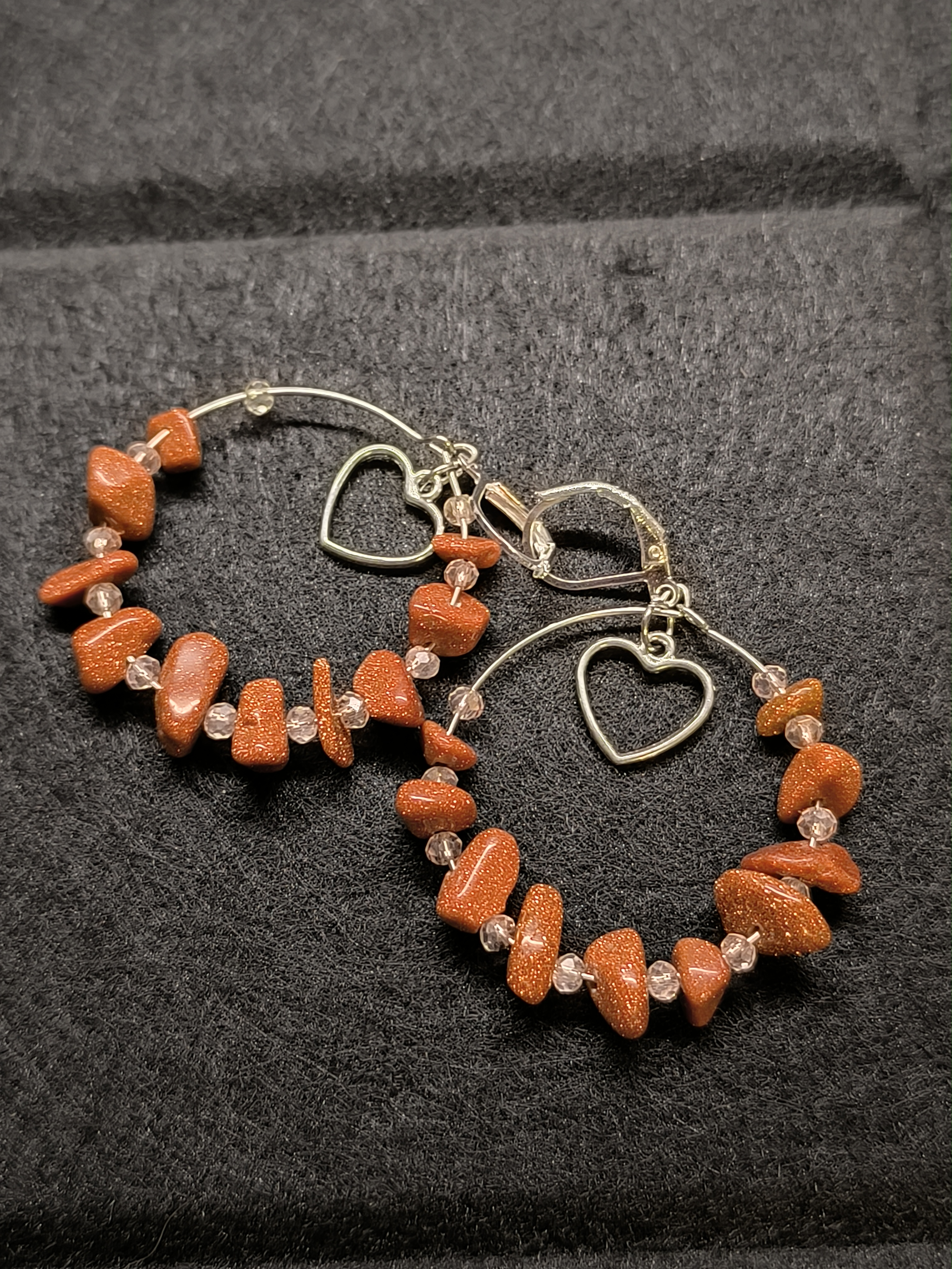 Серьги песчанник коричневый