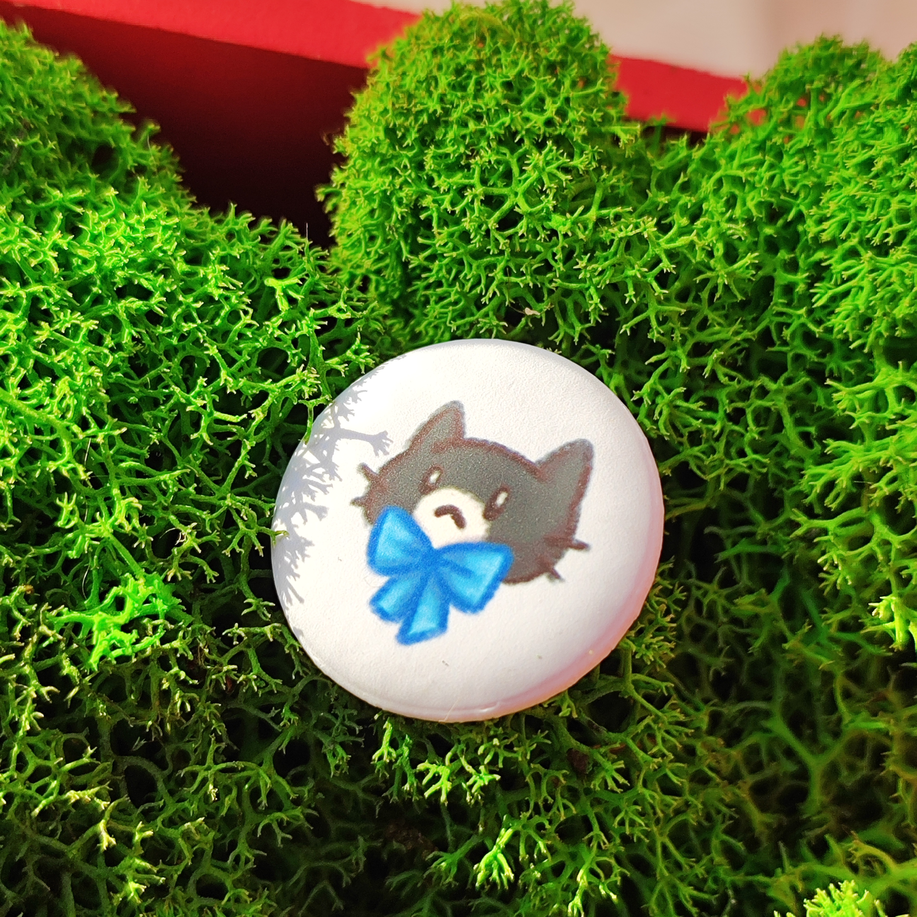 Значок 25 мм Бантик софт-тач