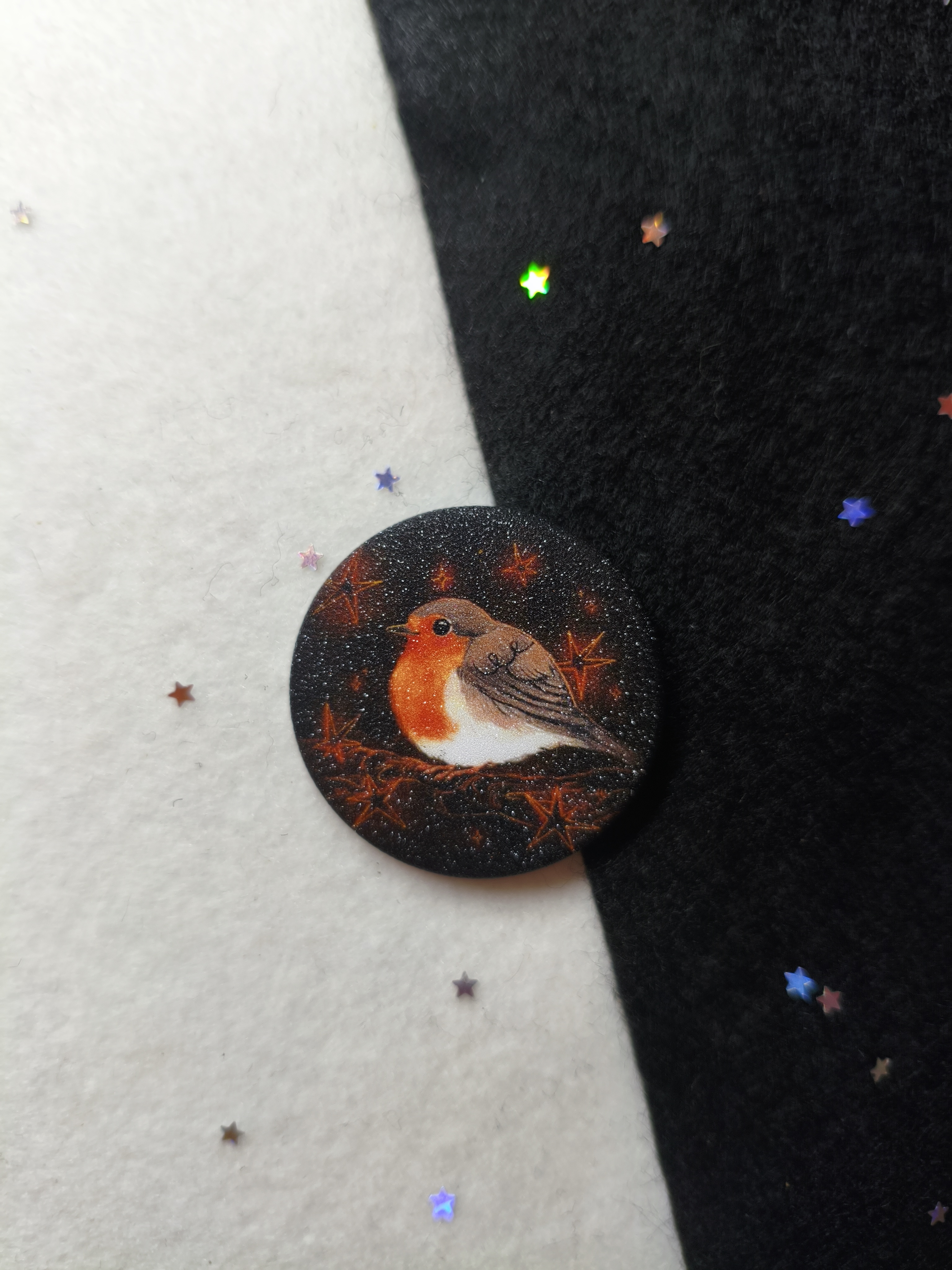 Значок 37мм зарянка