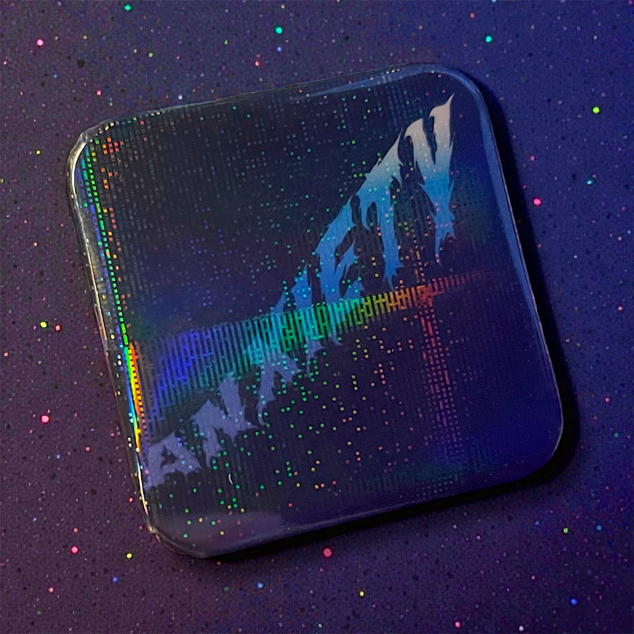 Значок Тревожность квадрат 37мм