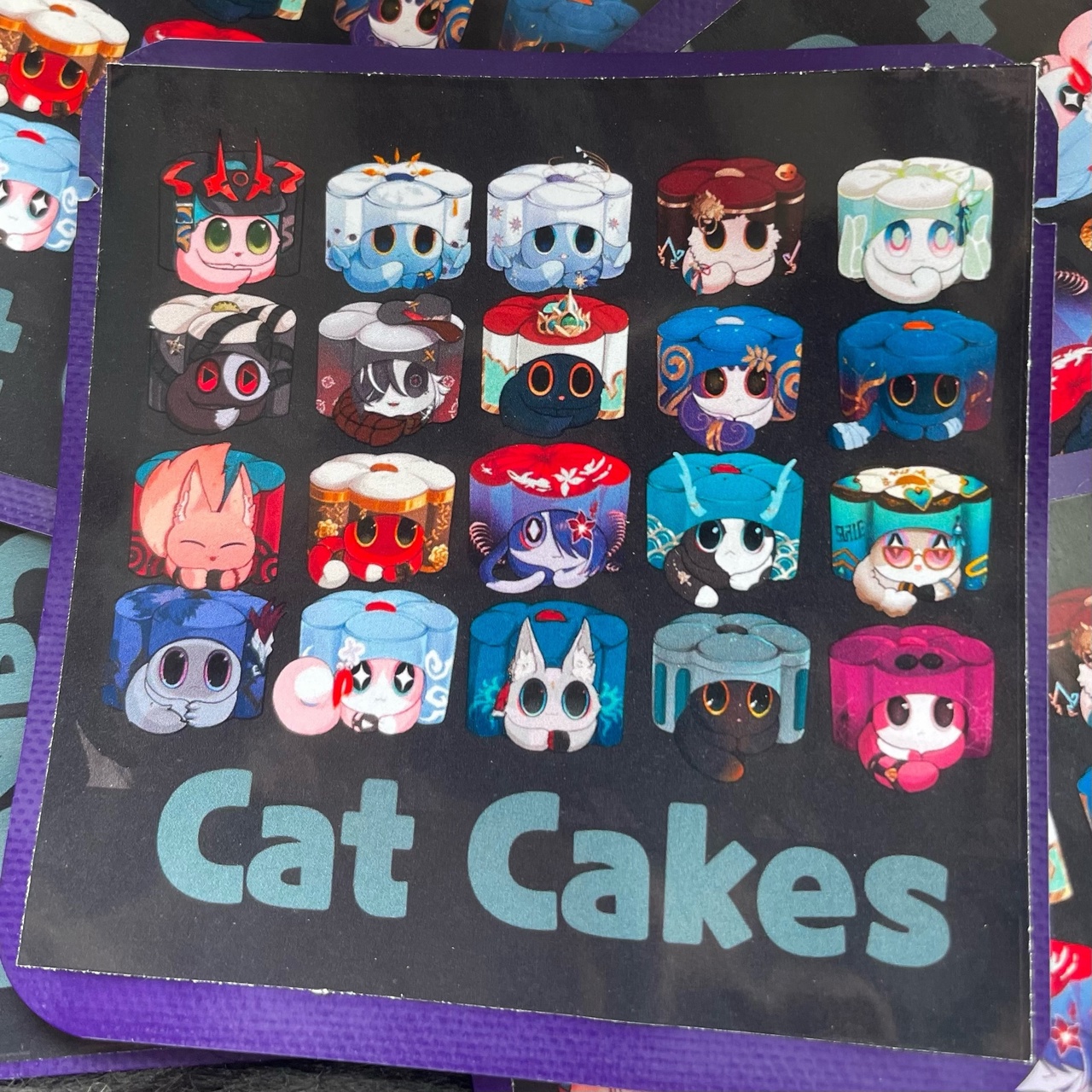 Гача коты пуфики брелоки