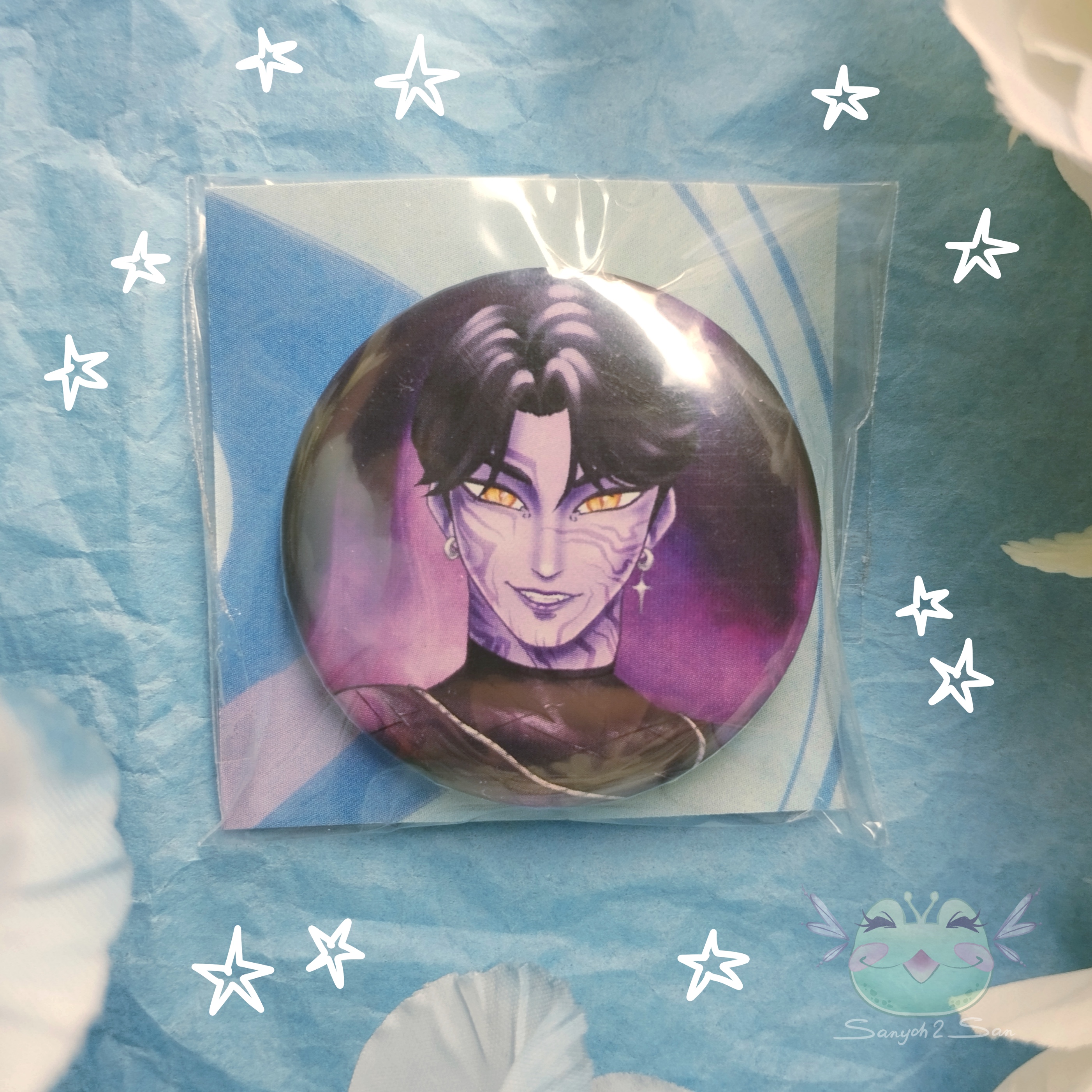 Значок KPOP D.H. JINU, круг 37 мм, глянец