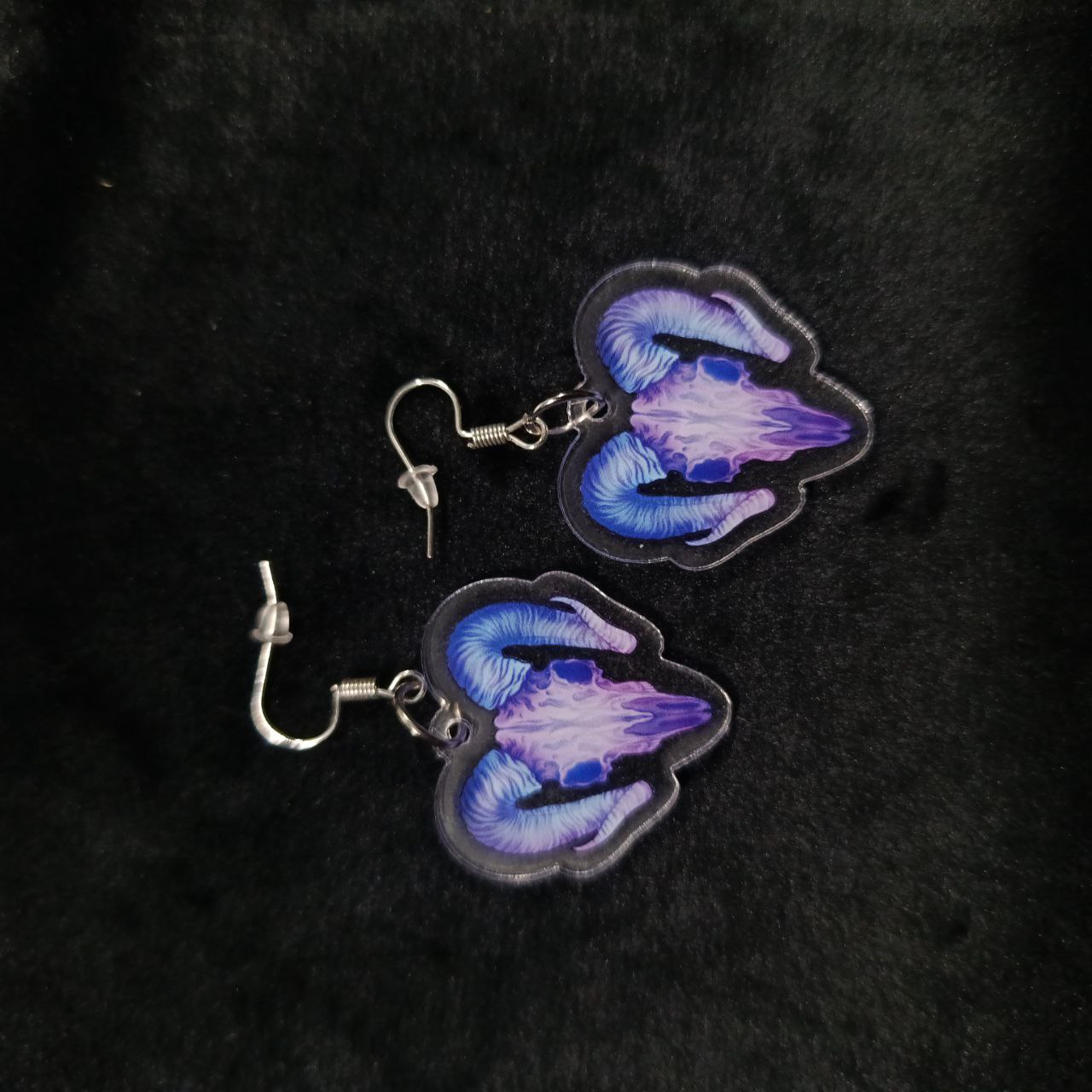 Серьги акрил Бараны