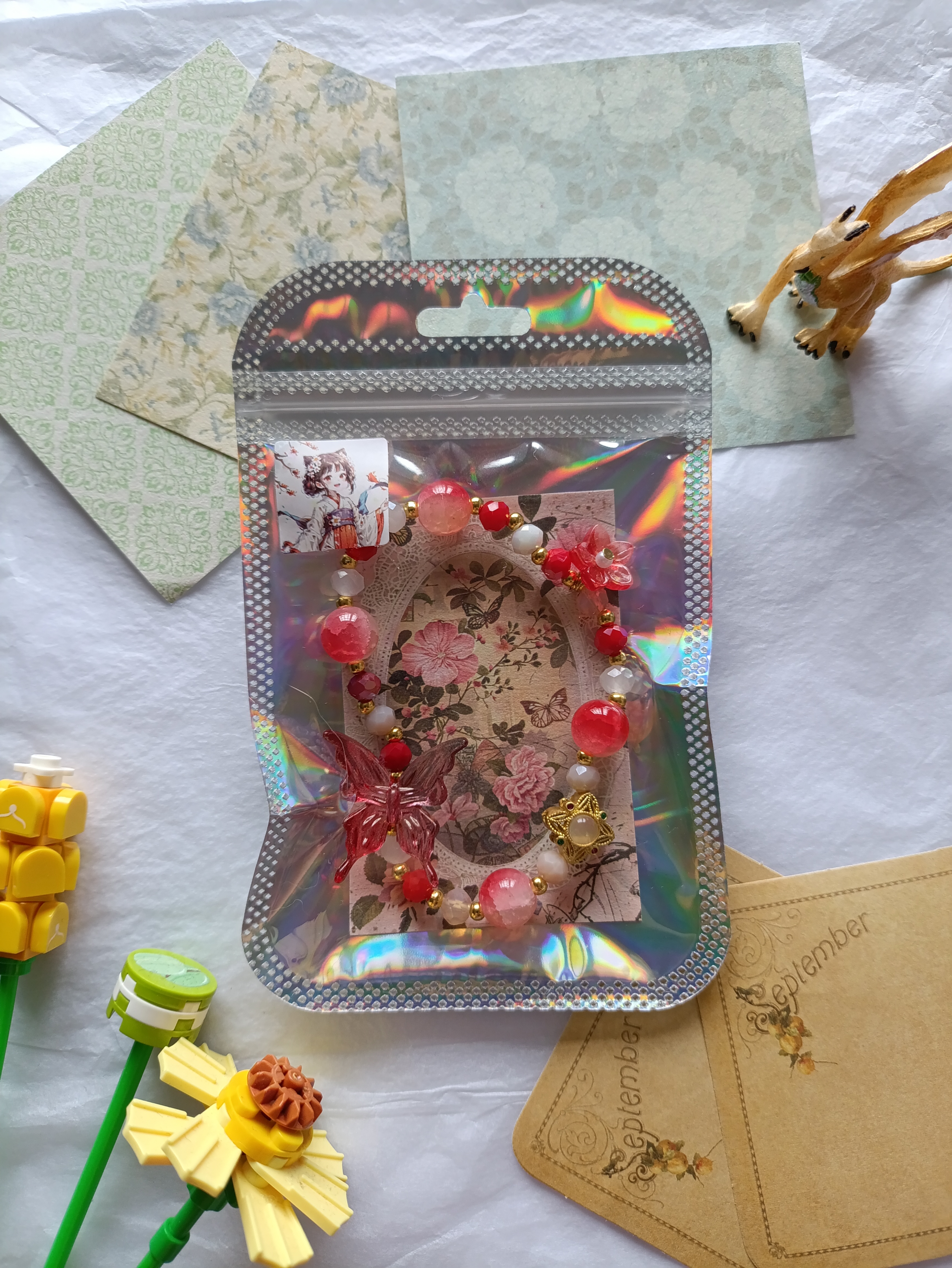 Браслет Красный сад