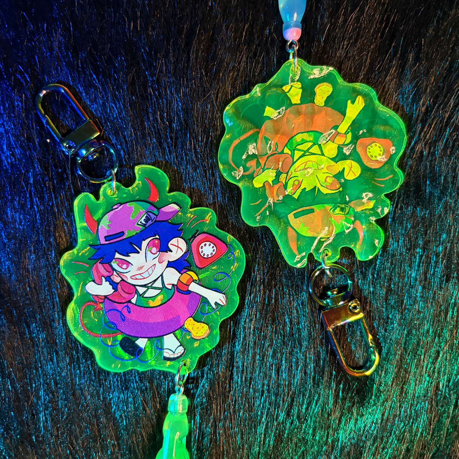 Брелок 6см водный акрил "Алло :D"