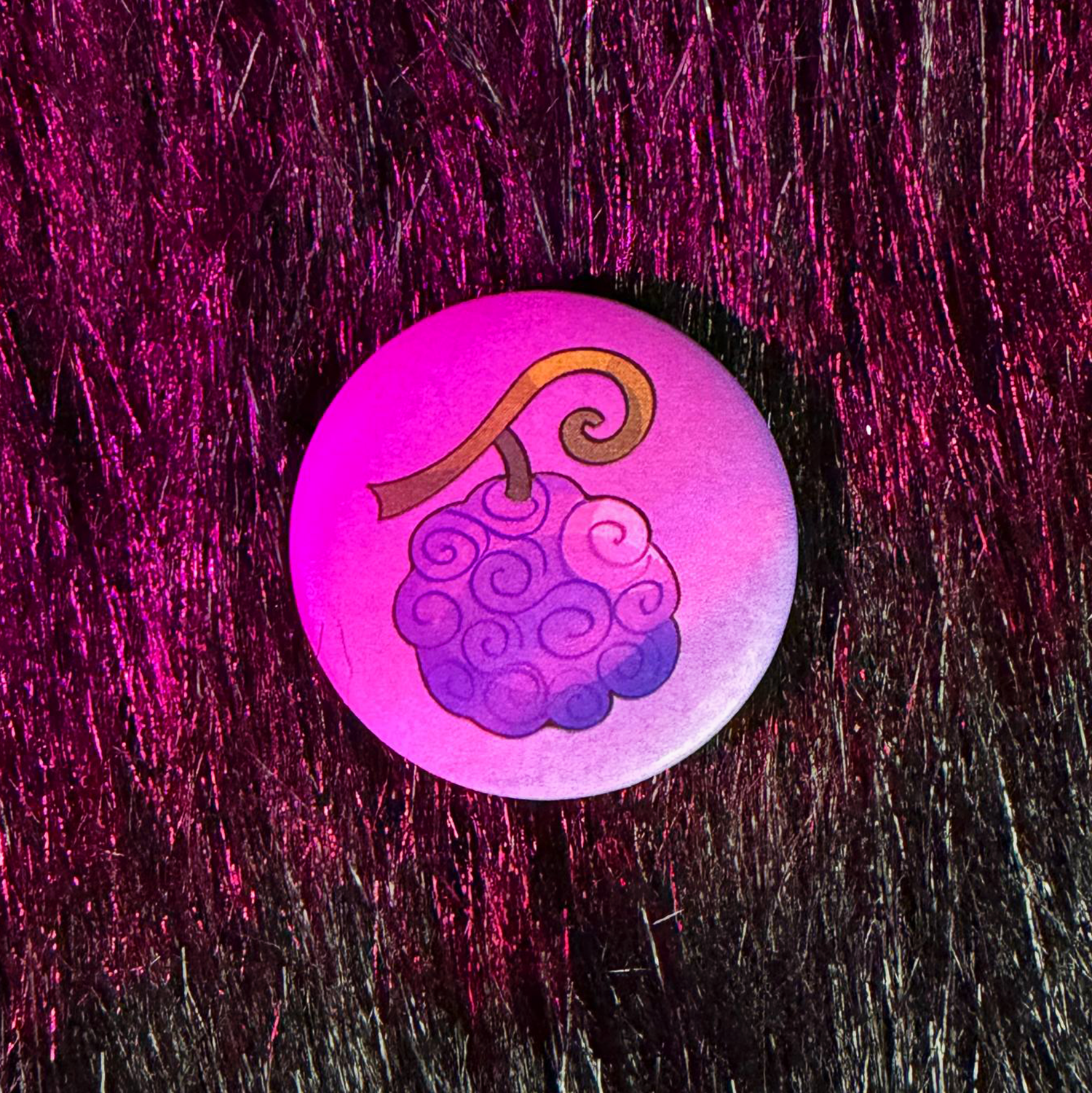 Значок 25мм "фруктик Лу"