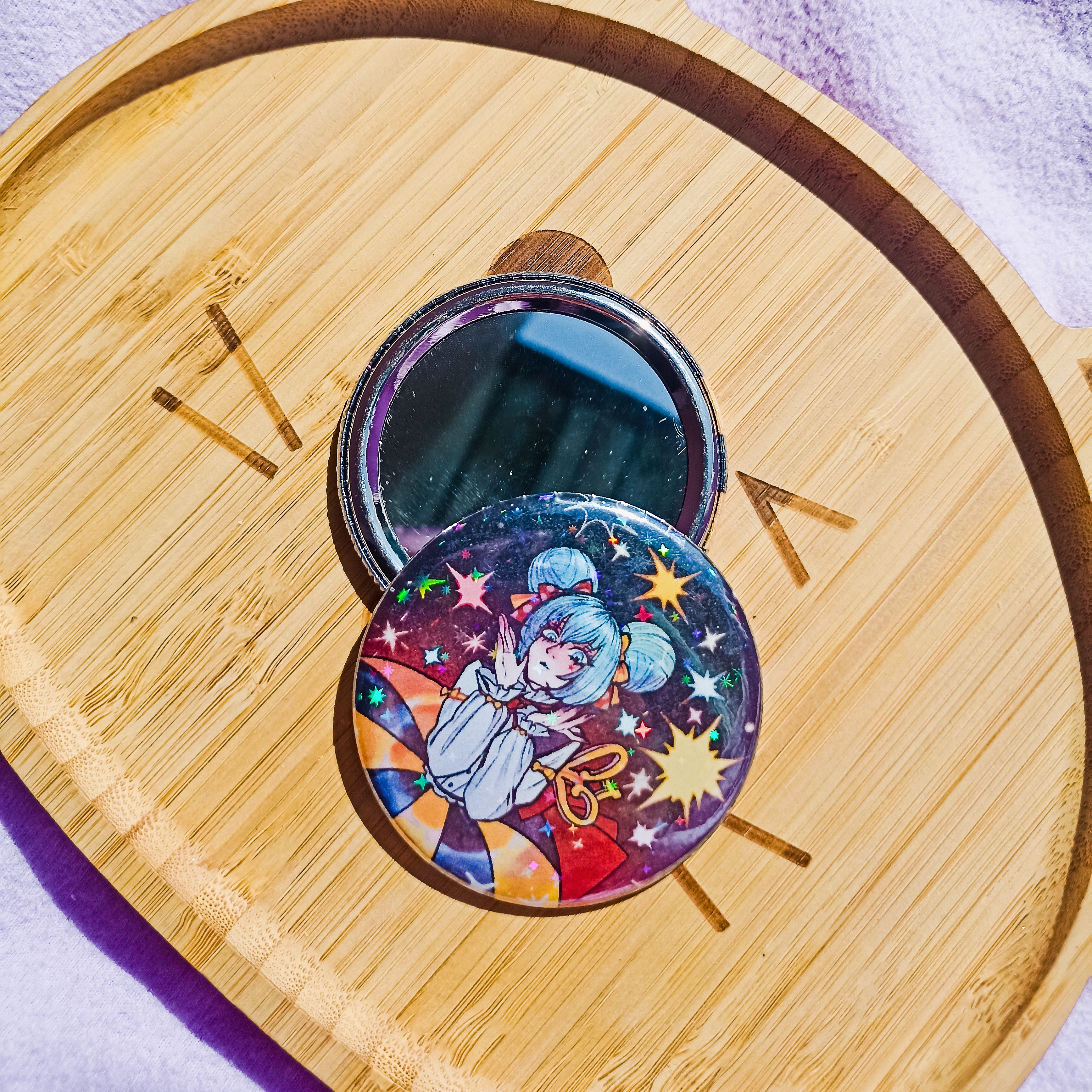 Мику клоун зеркало