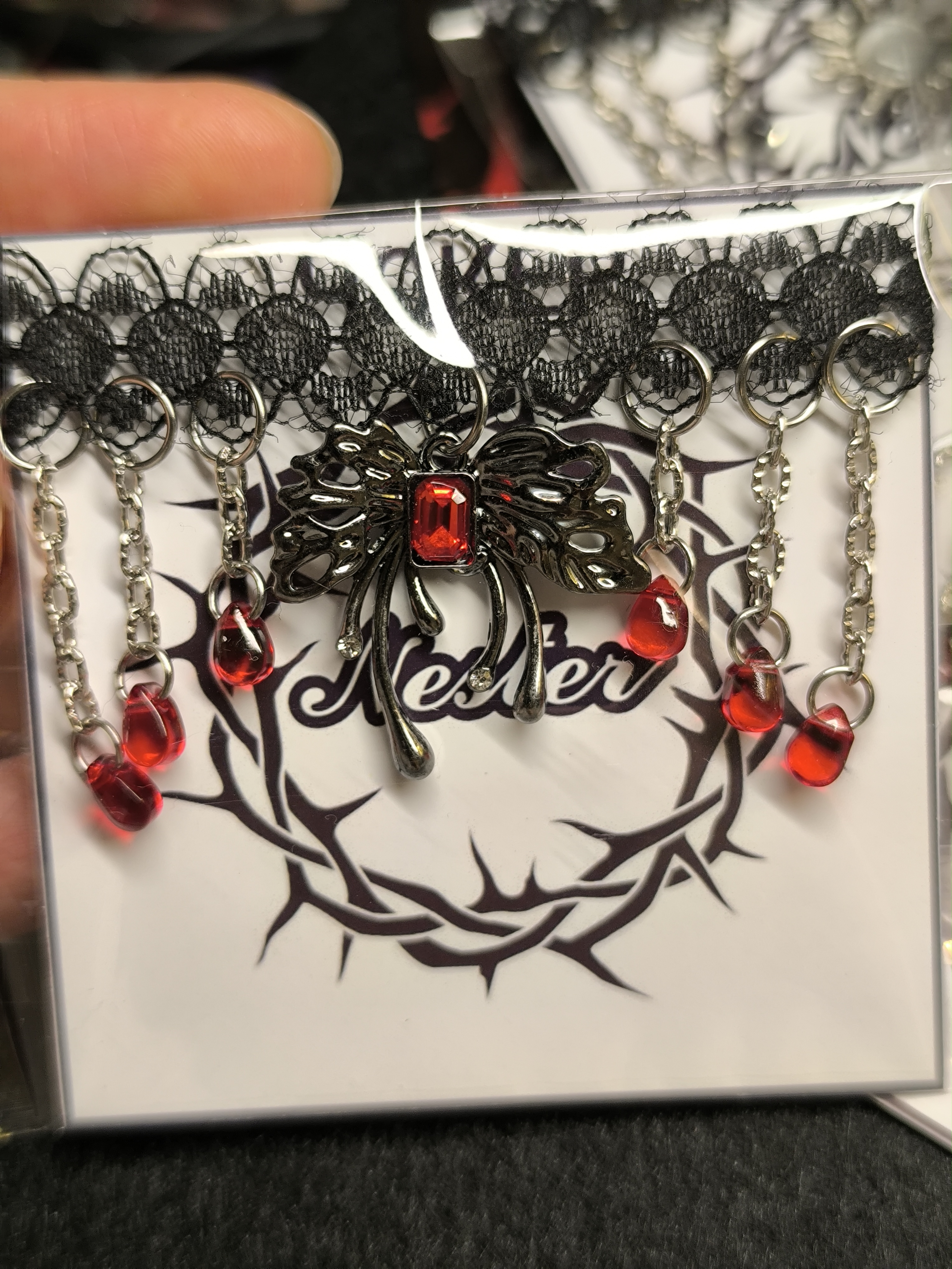 Чокер готический бант