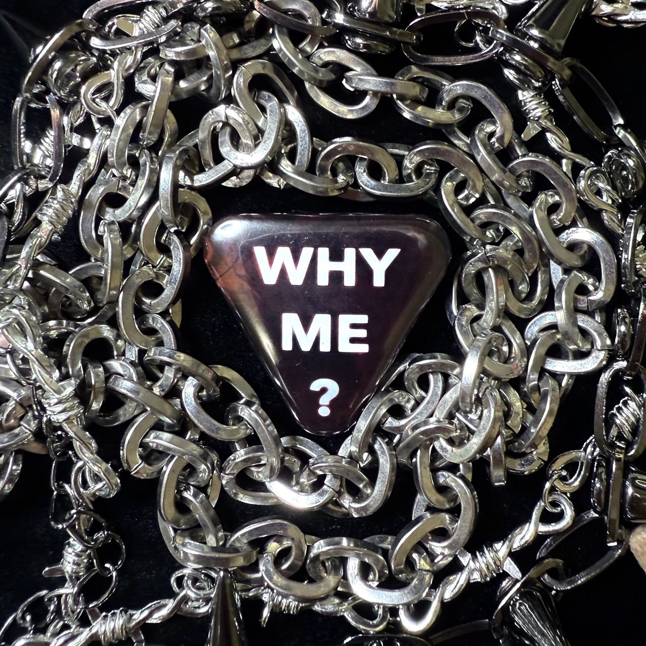 Значок WHY ME Death Stranding