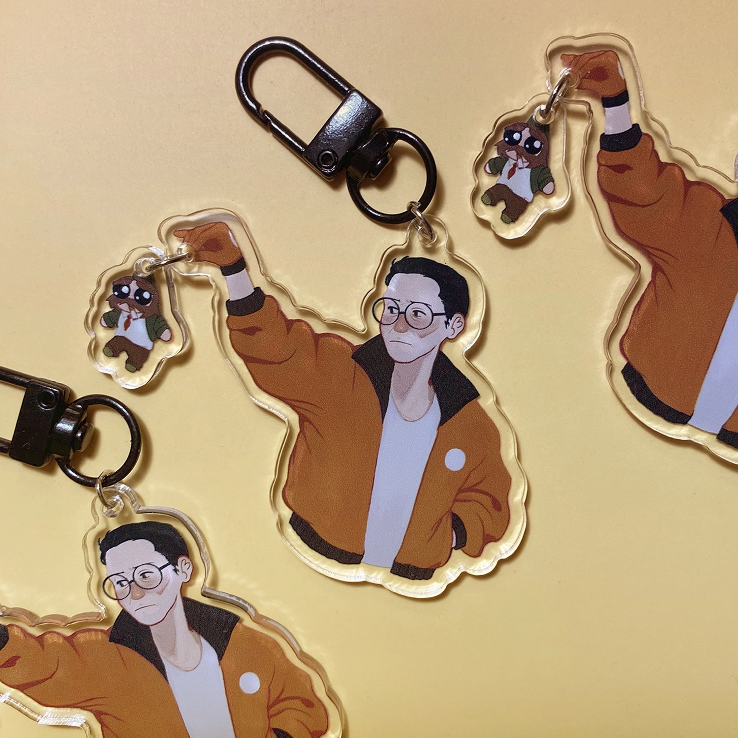 Составной брелок "Гарье нашкодил"