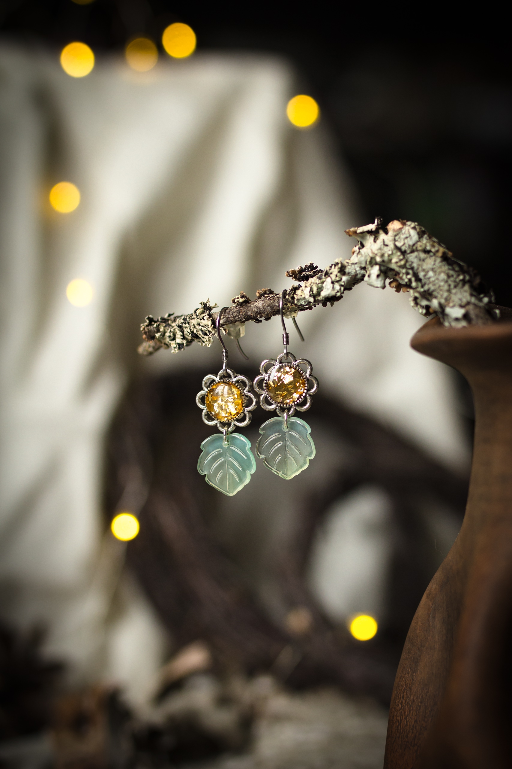 Серьги листья