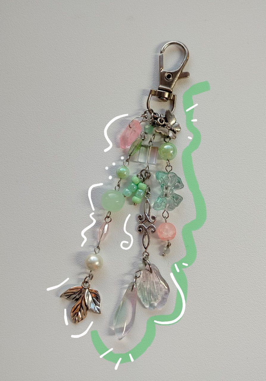 Обвес мятно-розовый с листиками