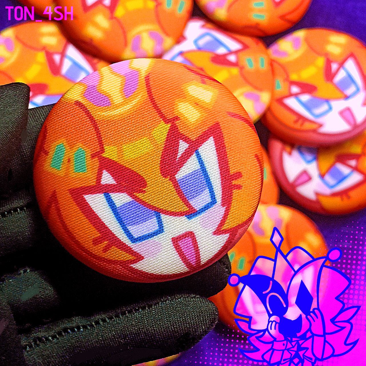 "ТМ Опера О" плюш значок