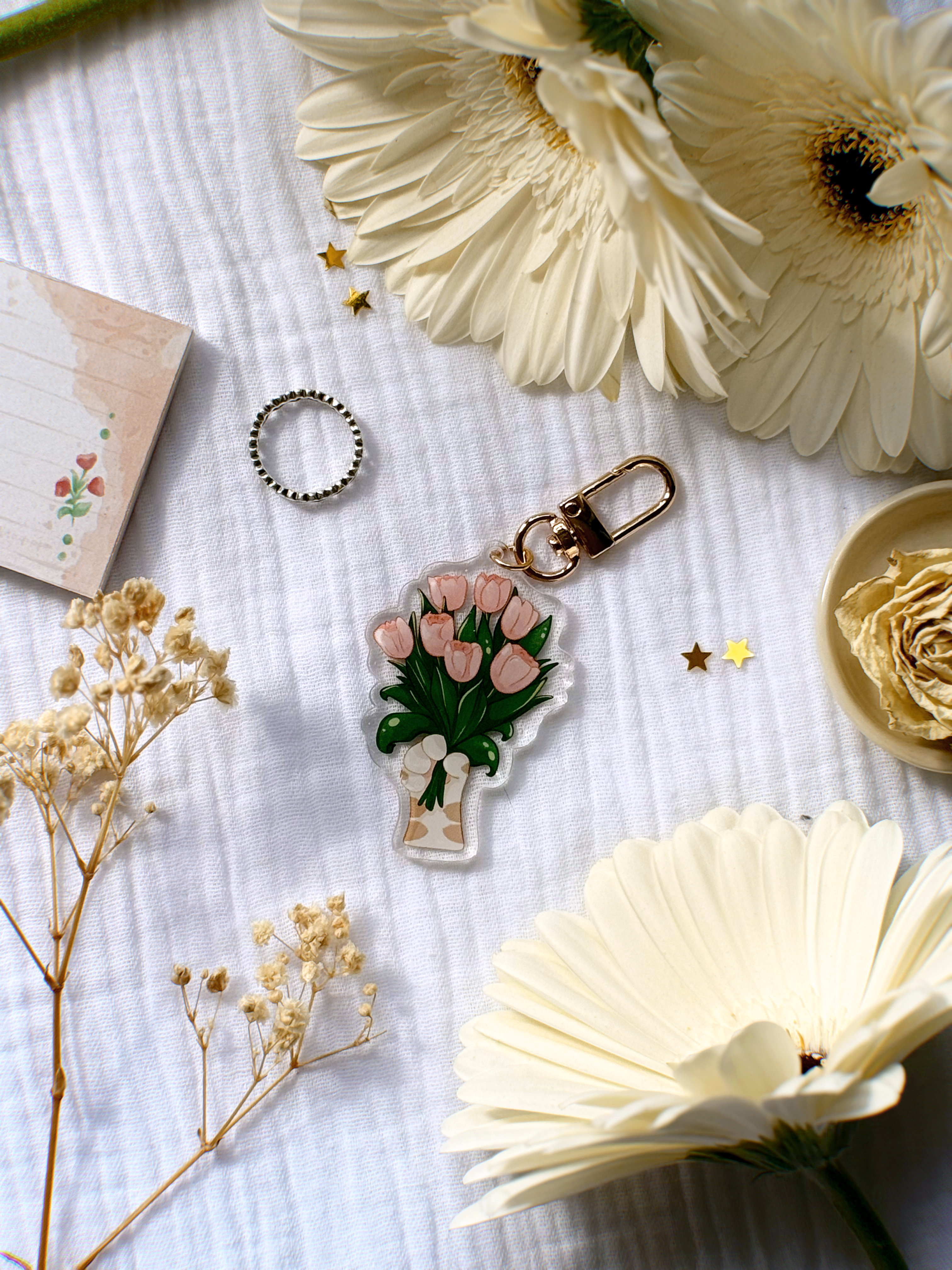 Брелок Букет в лапке к любви