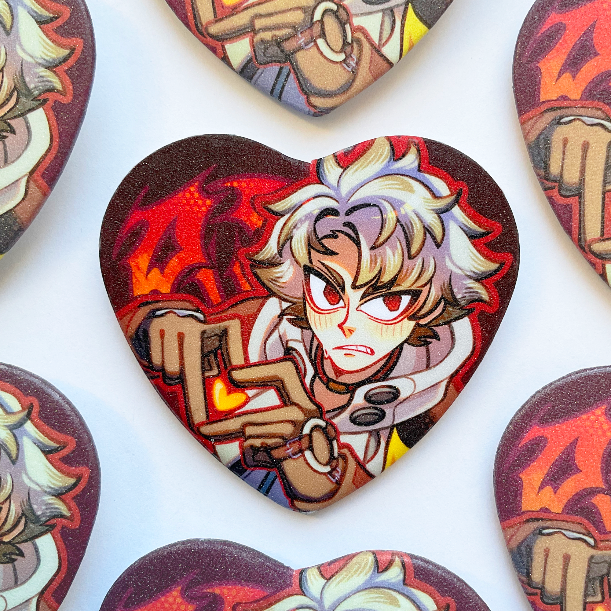 Значок сердце Гачиакута Рудо