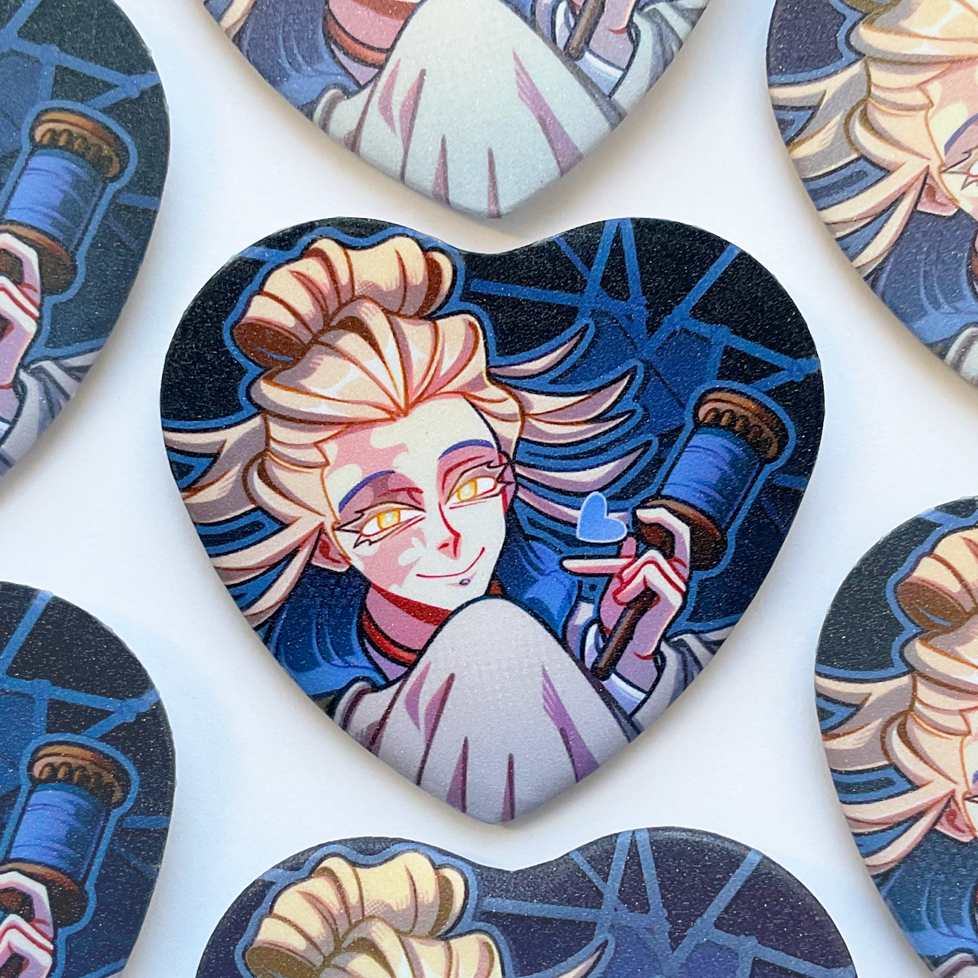 Значок сердце Гачиакута Тамзи