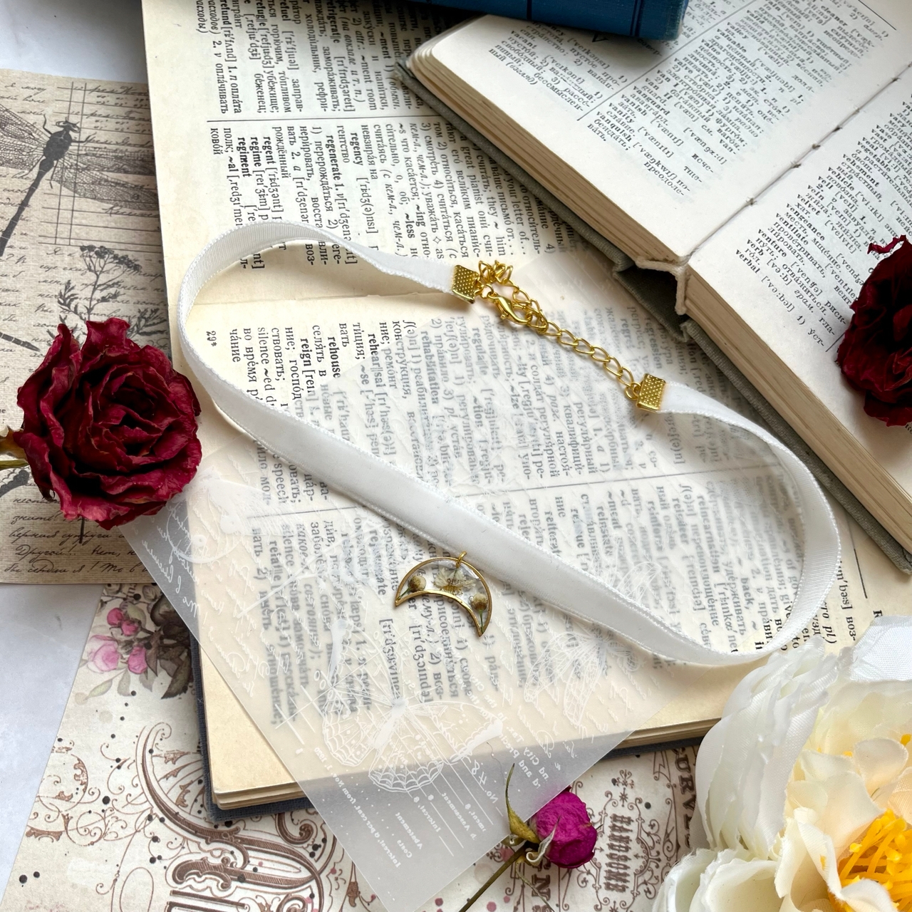 Чокер "Луна"