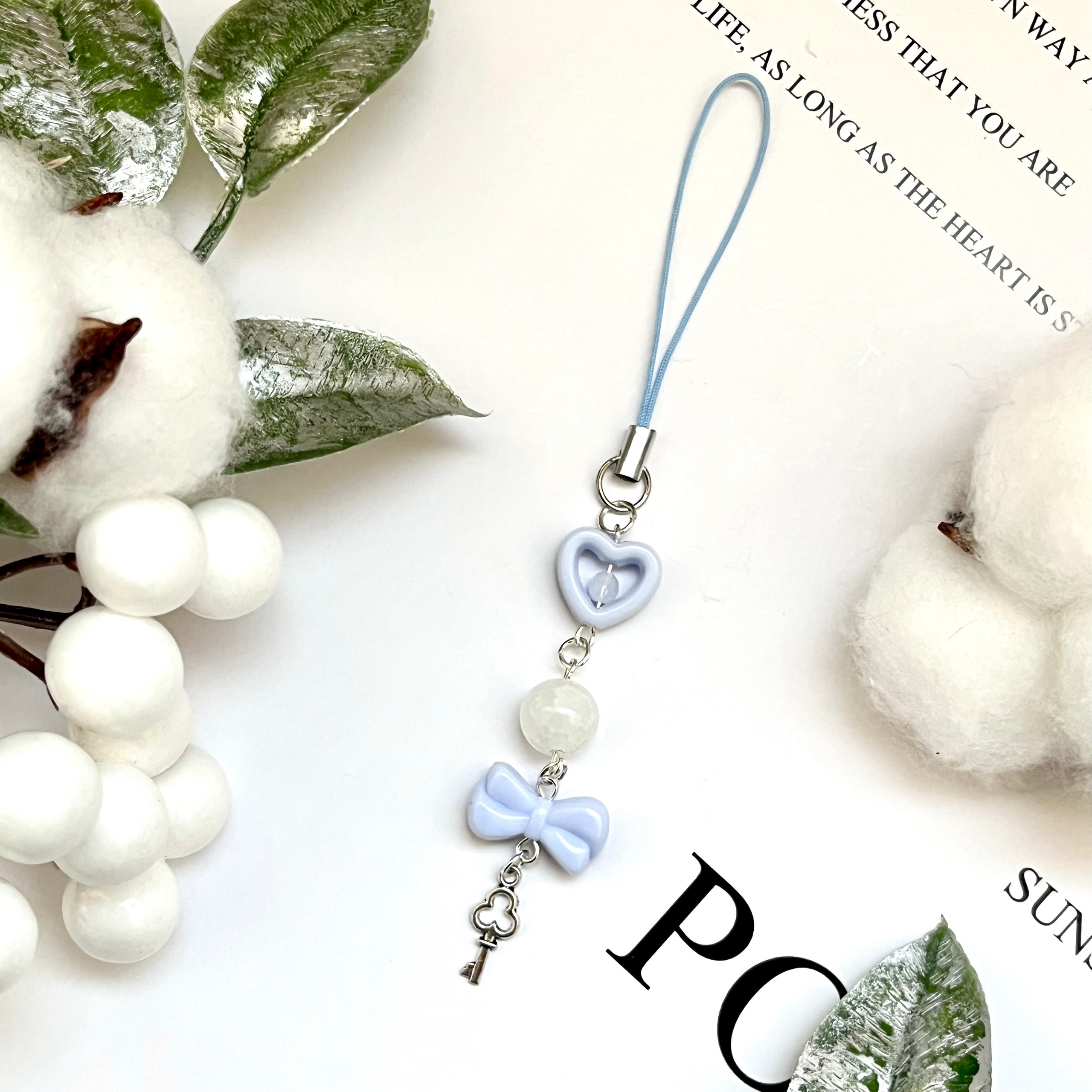 Брелок "Ключик" голубой