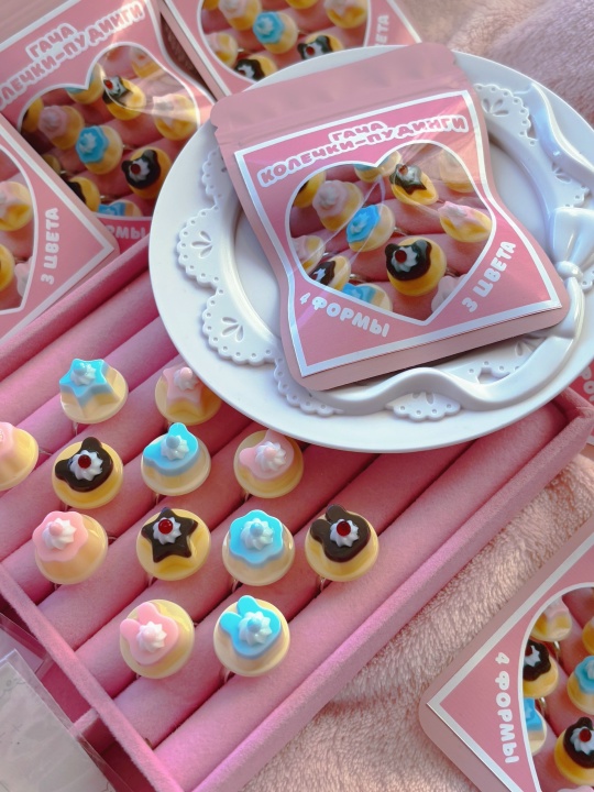 Гача "колечки-пудинги"