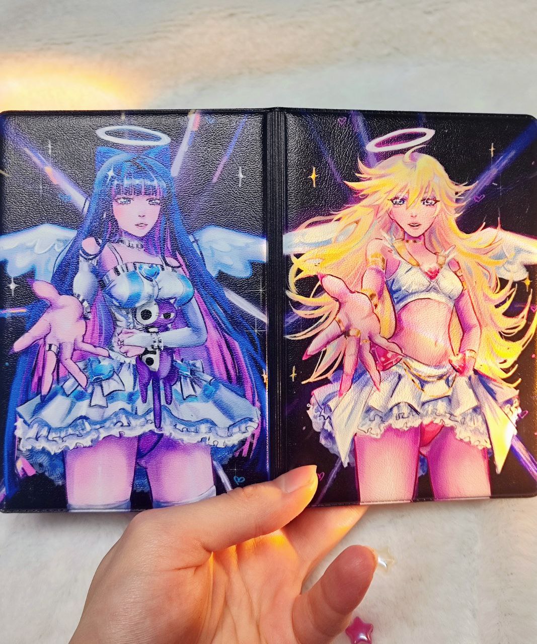 Обложка на паспорт труська и чулка