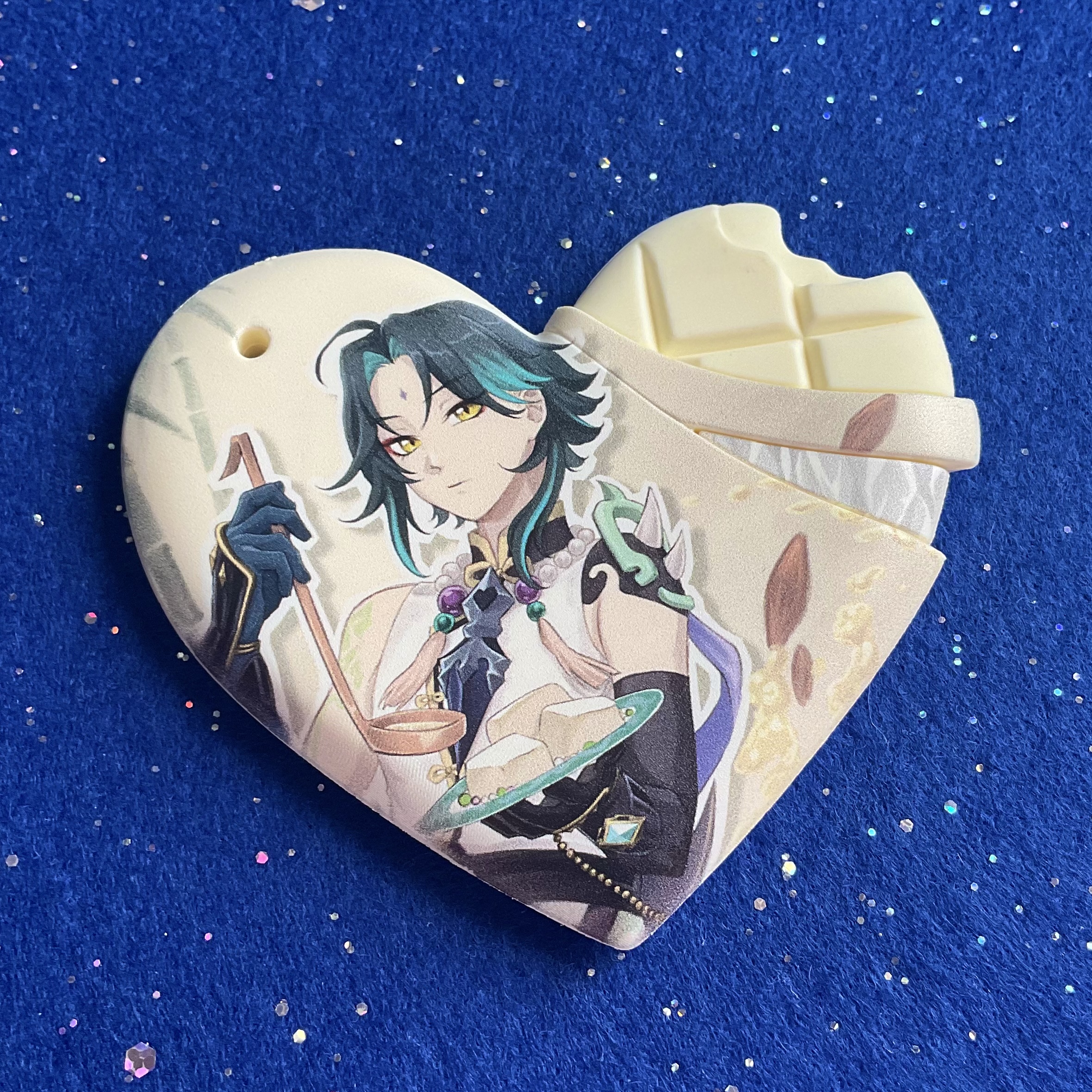 Брелок-шоколадка Геншин Сяо