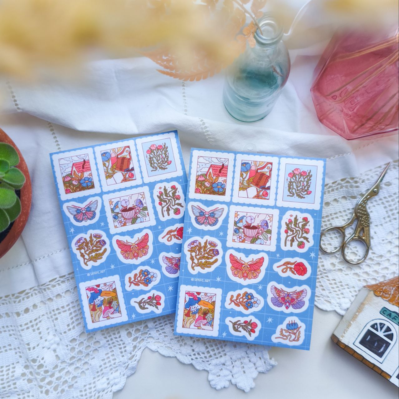 Наклейки Мотыльки