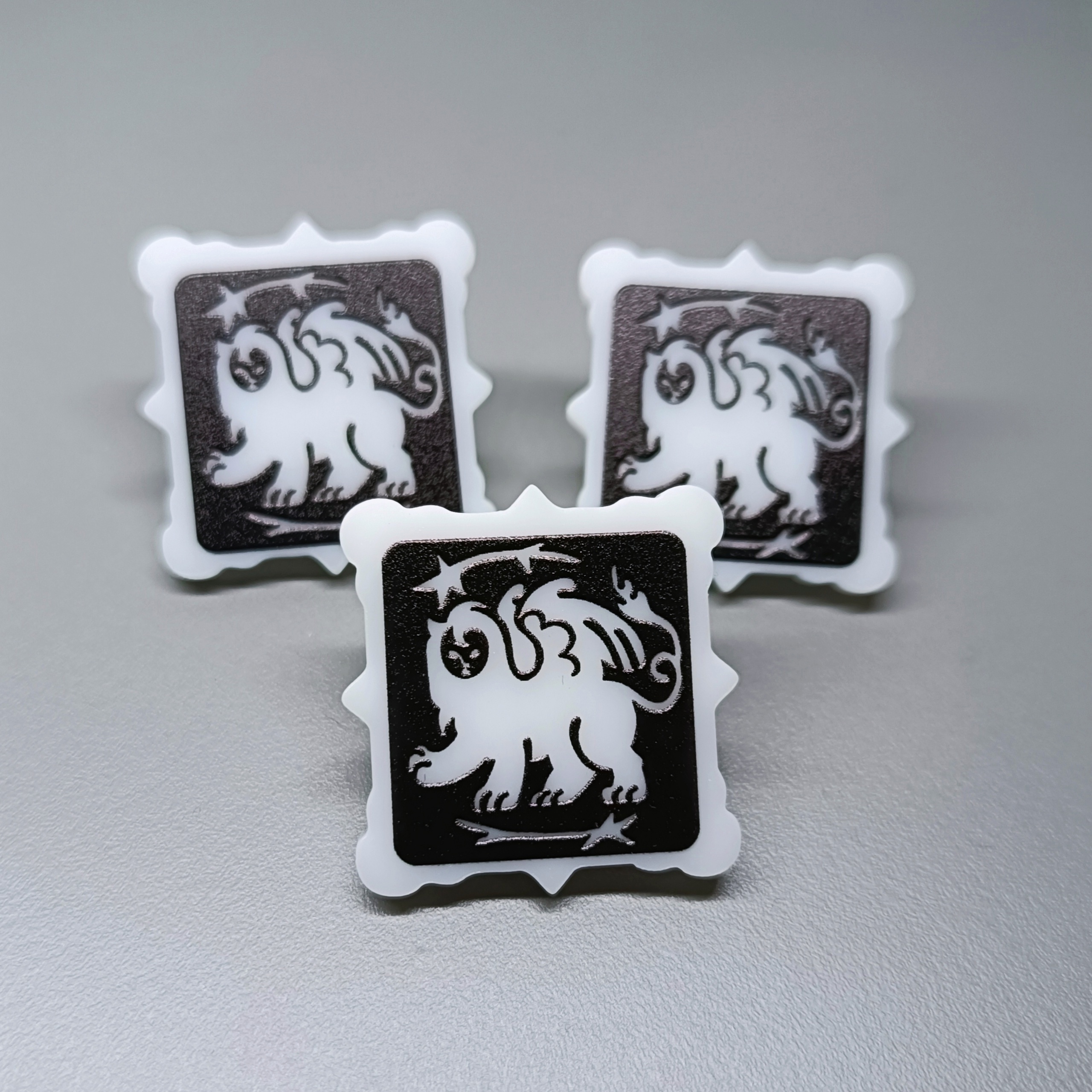 Пин акриловый 3см "Сфинкс"