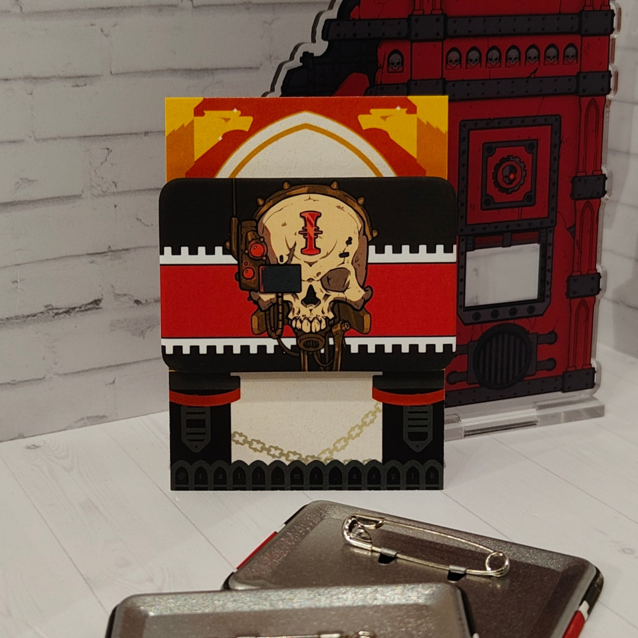 Вархаммер 40к значок сервочереп