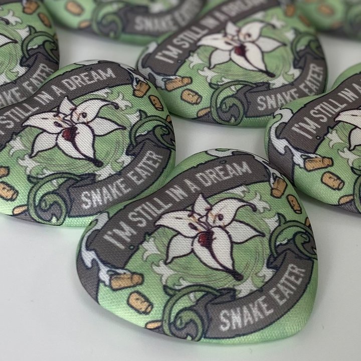 Значок-антистресс “MGS Snake eater”