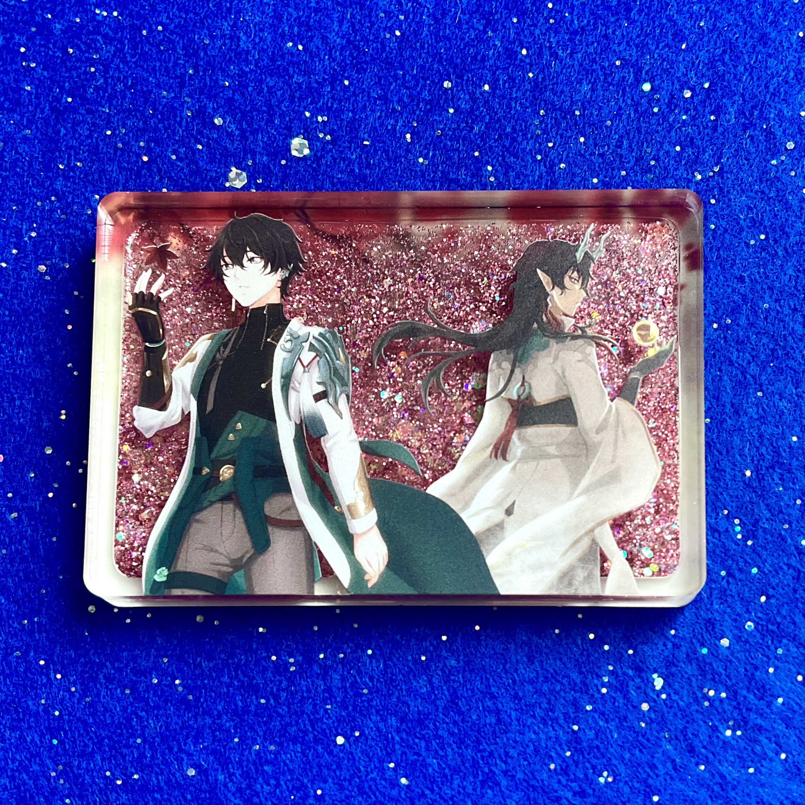 Стенд-шейкер с блёстками 6х8 см Дань Хэн