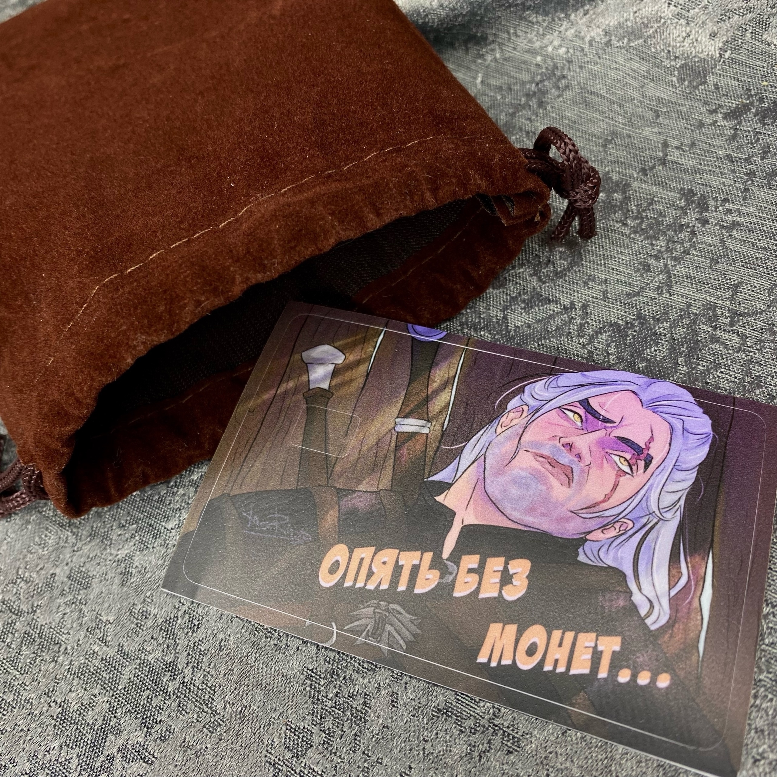 Наклейка на карту Геральт Ведьмак / The Witcher