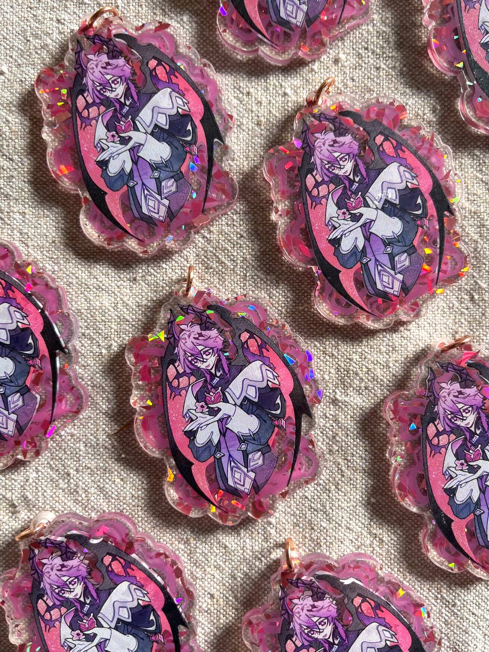 брелок 6см (блест.акрил) ГЕНШИН дурин