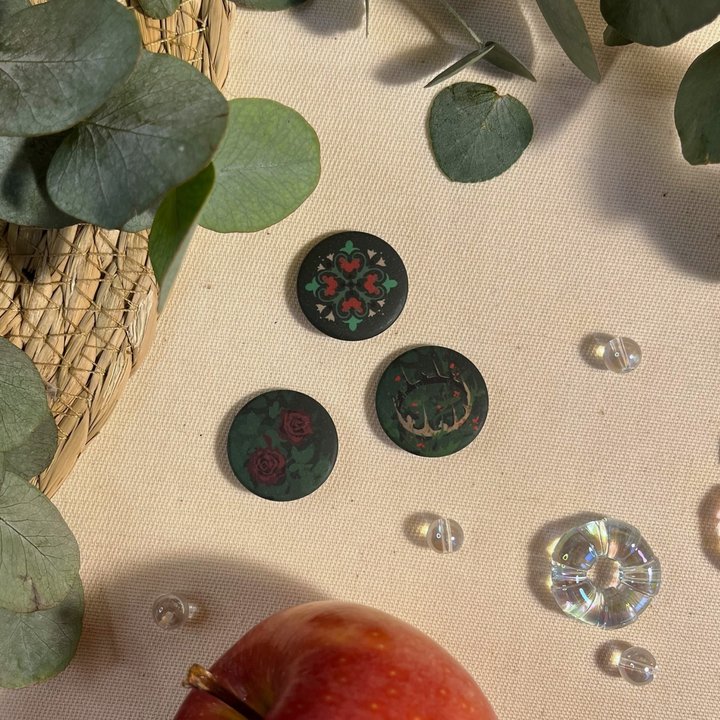 набор значков 25мм 3шт королевство / kingdom