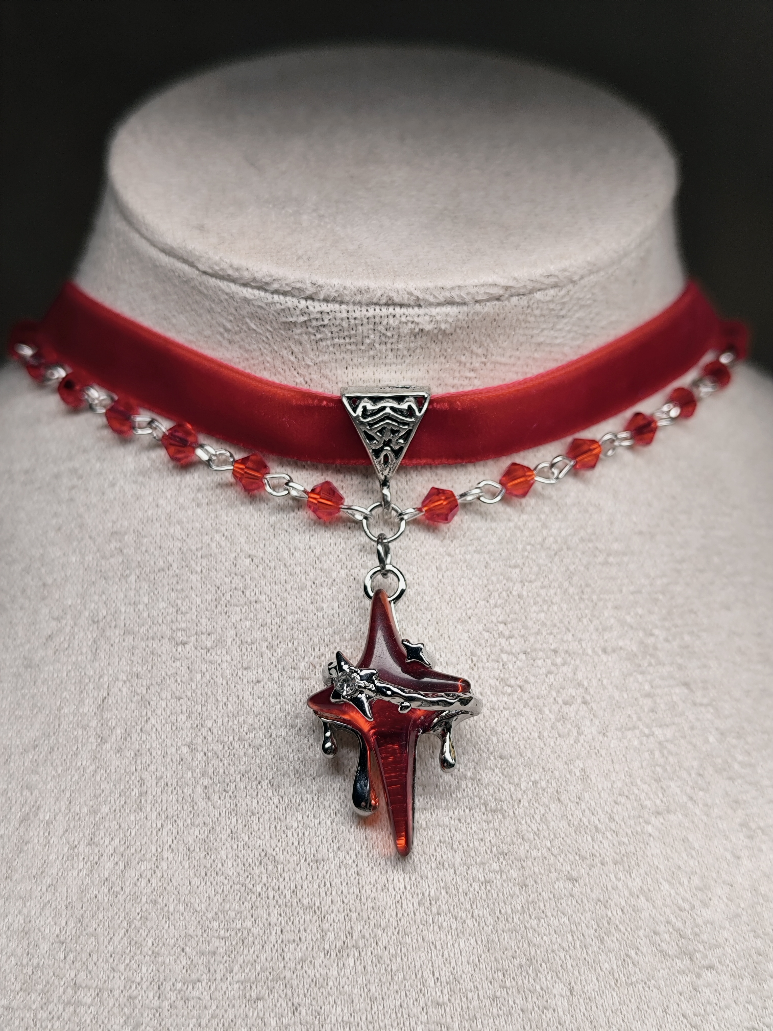 Чокер 2х красная звезда