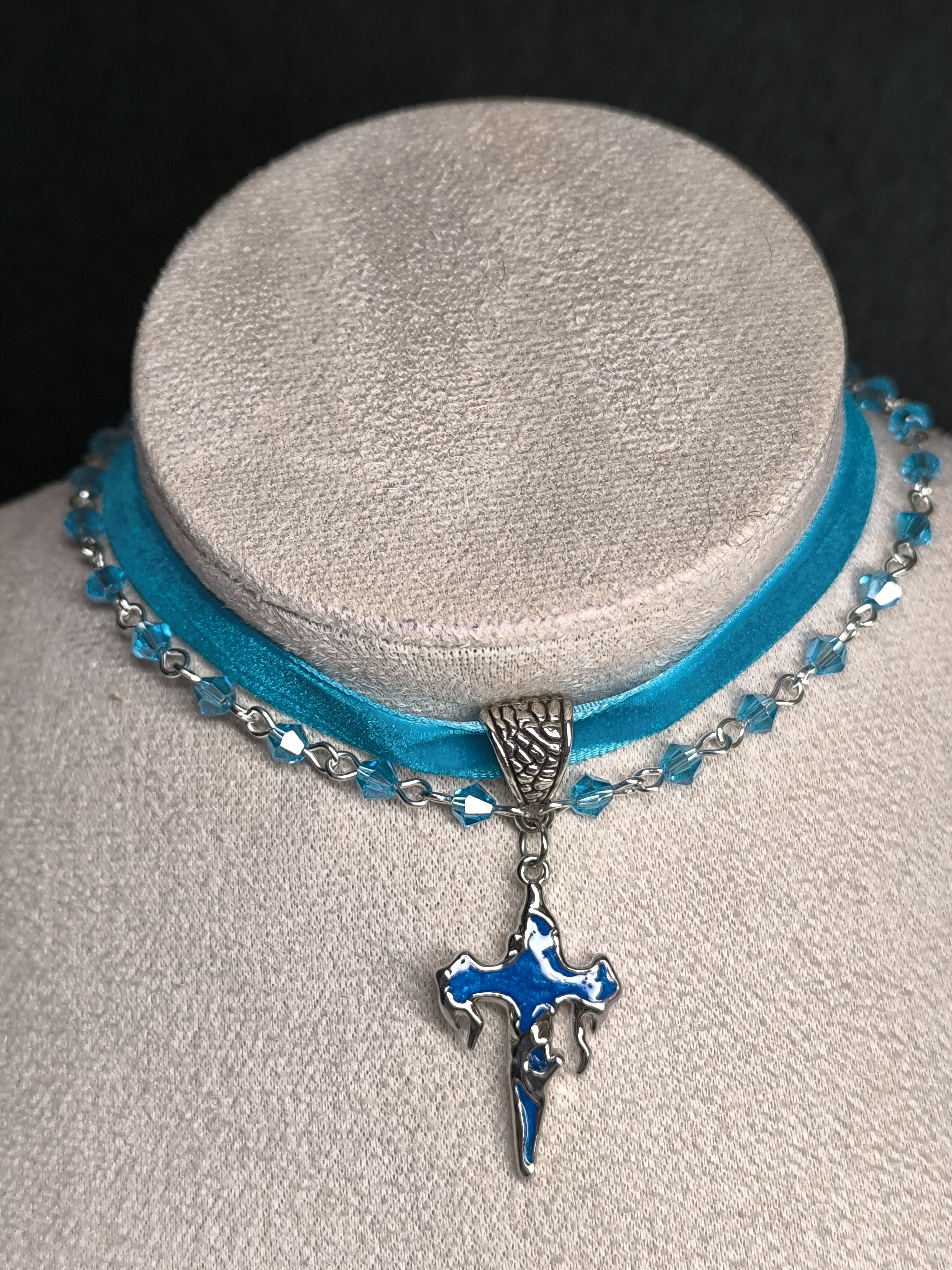 Чокер 2х голубой крест