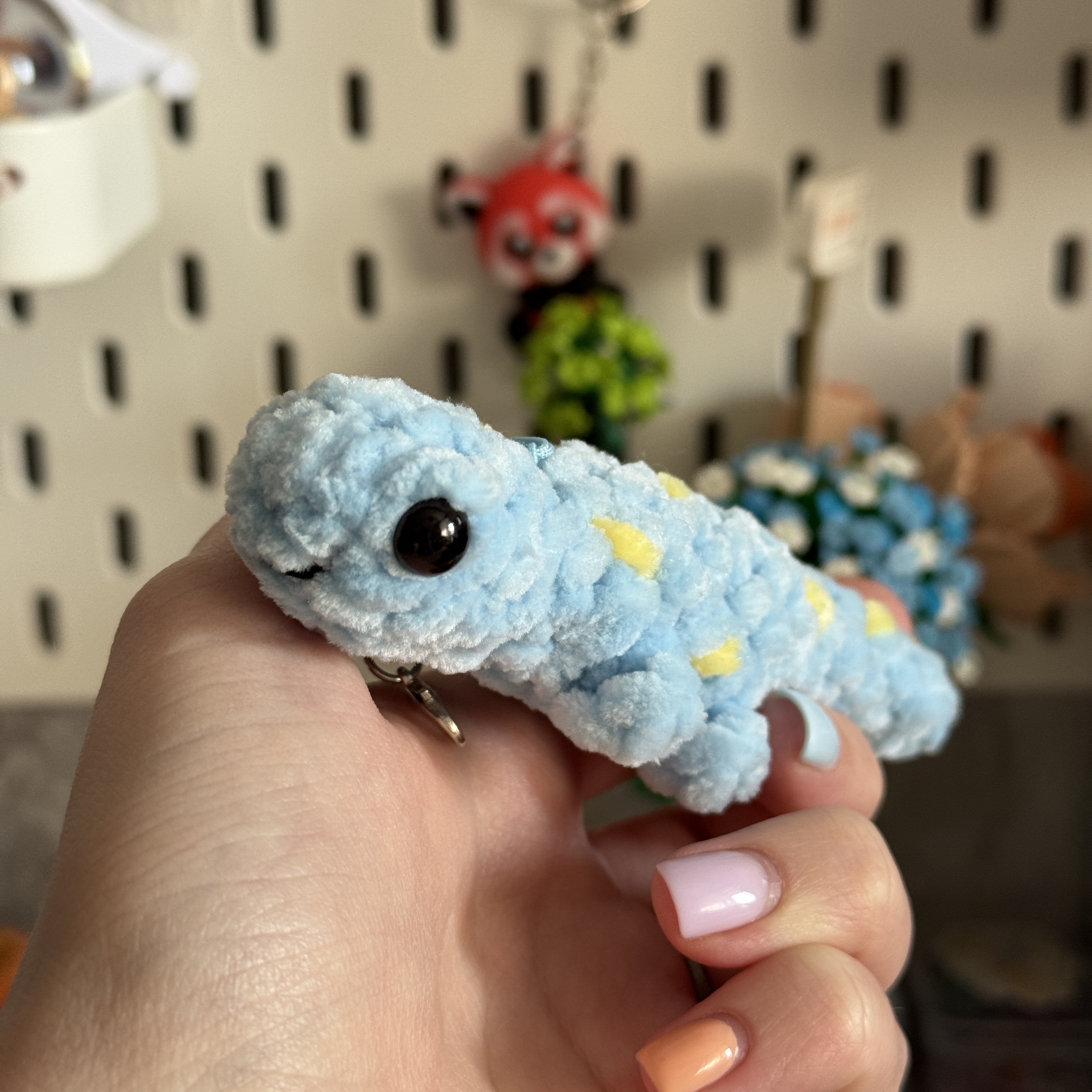 Ящерка синяя