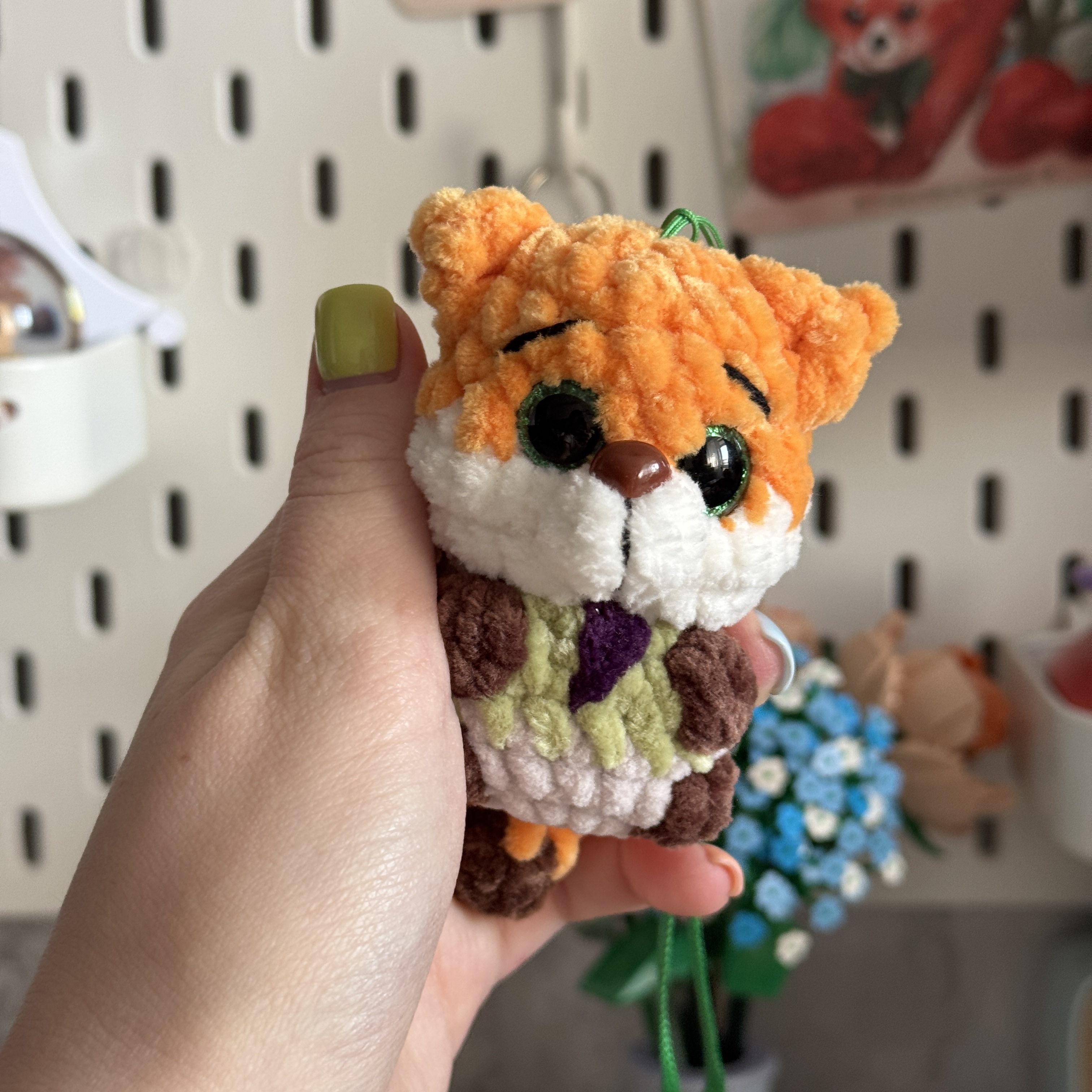 Лис в рубашке