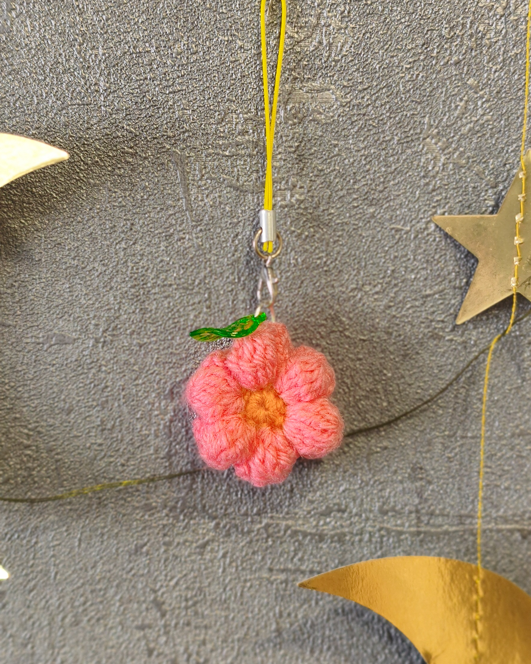 Яблоня парная с магнитом