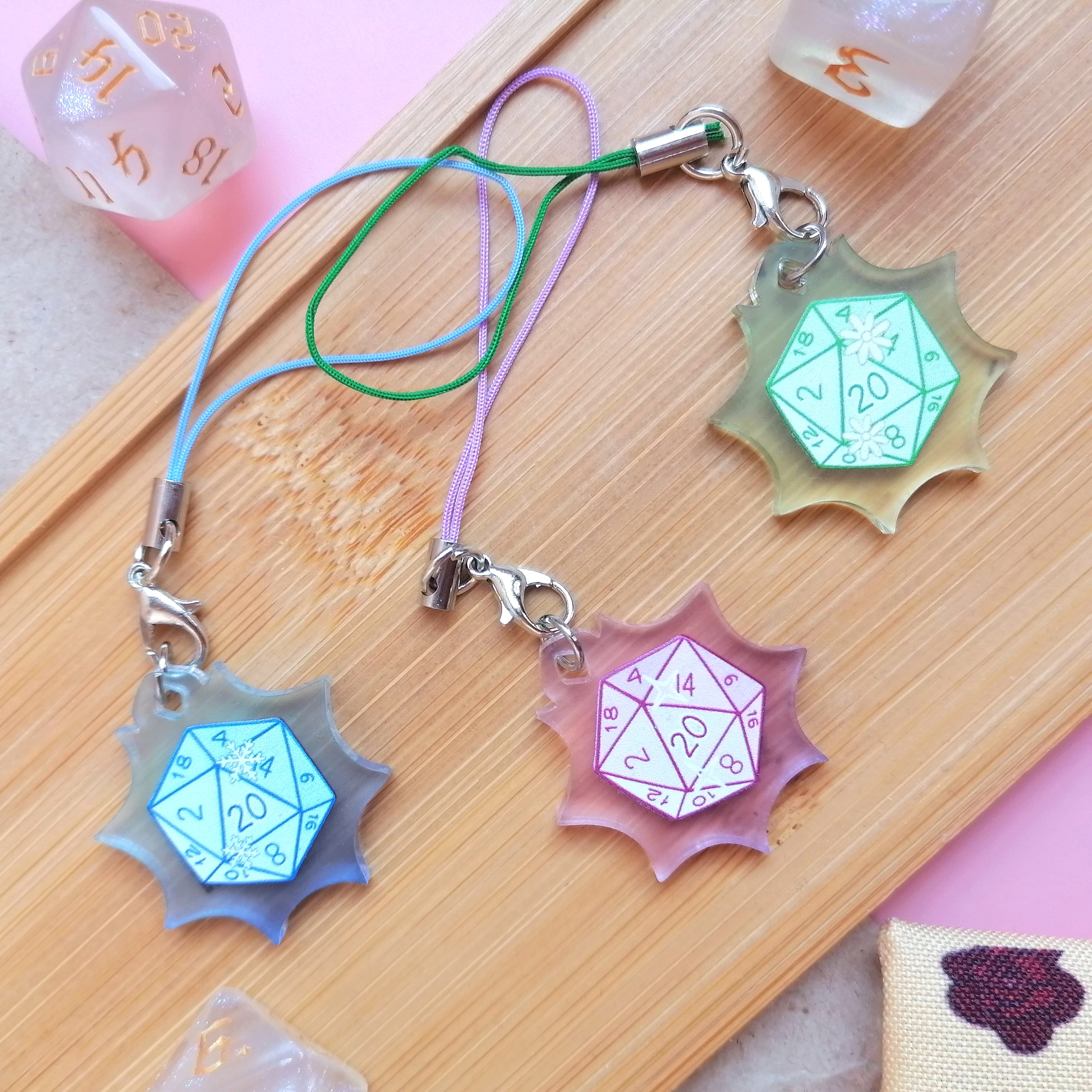 Гача брелок 3см Дайс днд