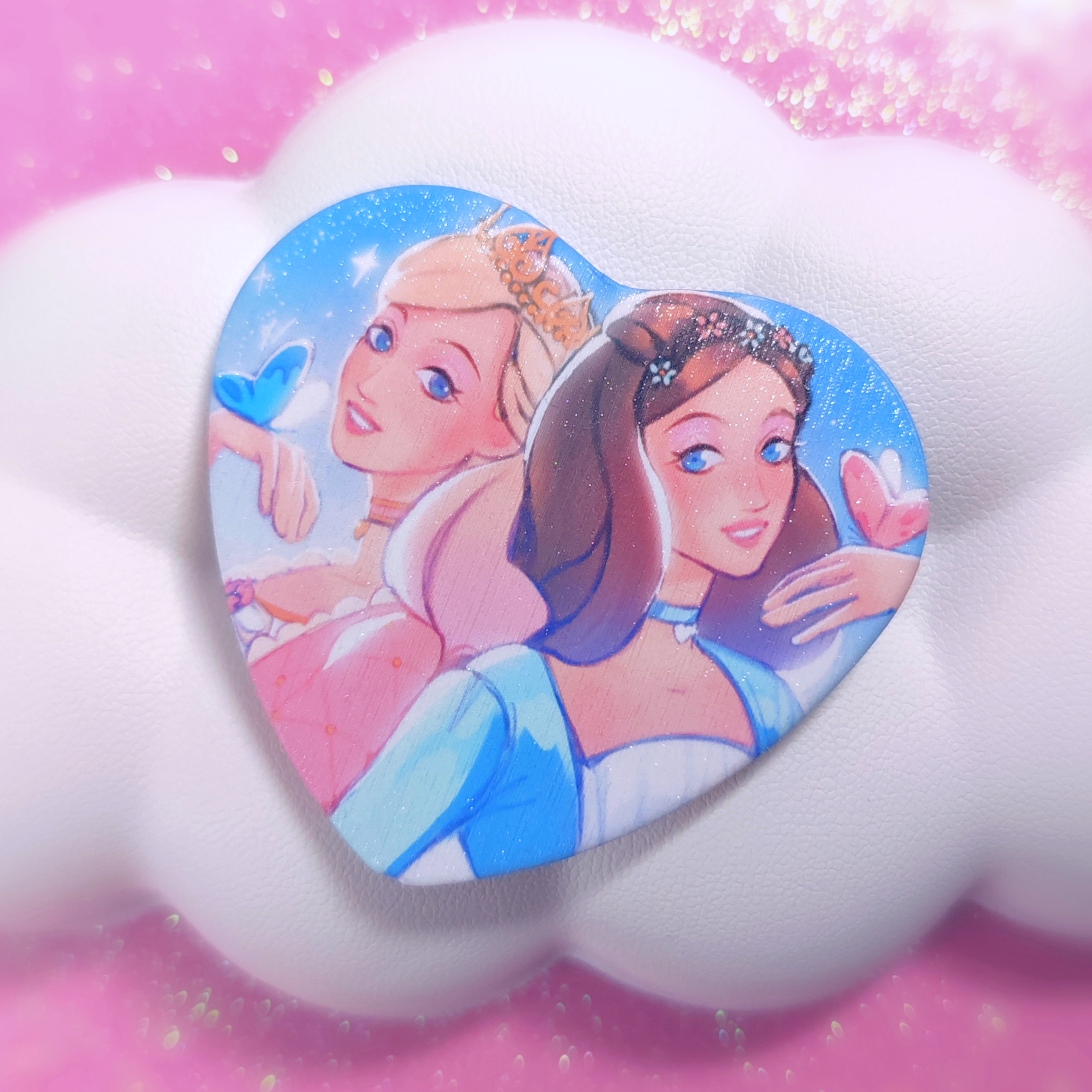 Значок барби